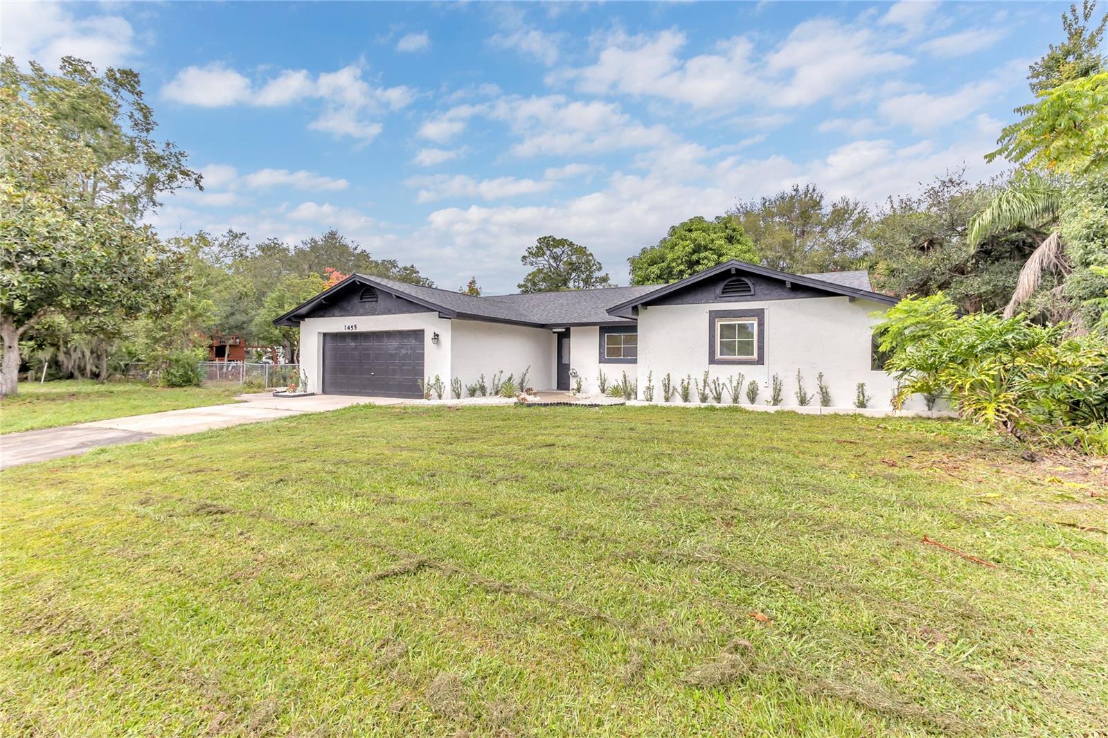 HEATHER OAKS UNIT 2 - Residential