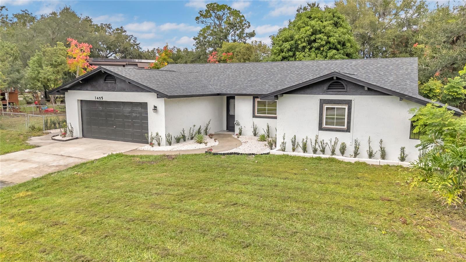 HEATHER OAKS UNIT 2 - Residential