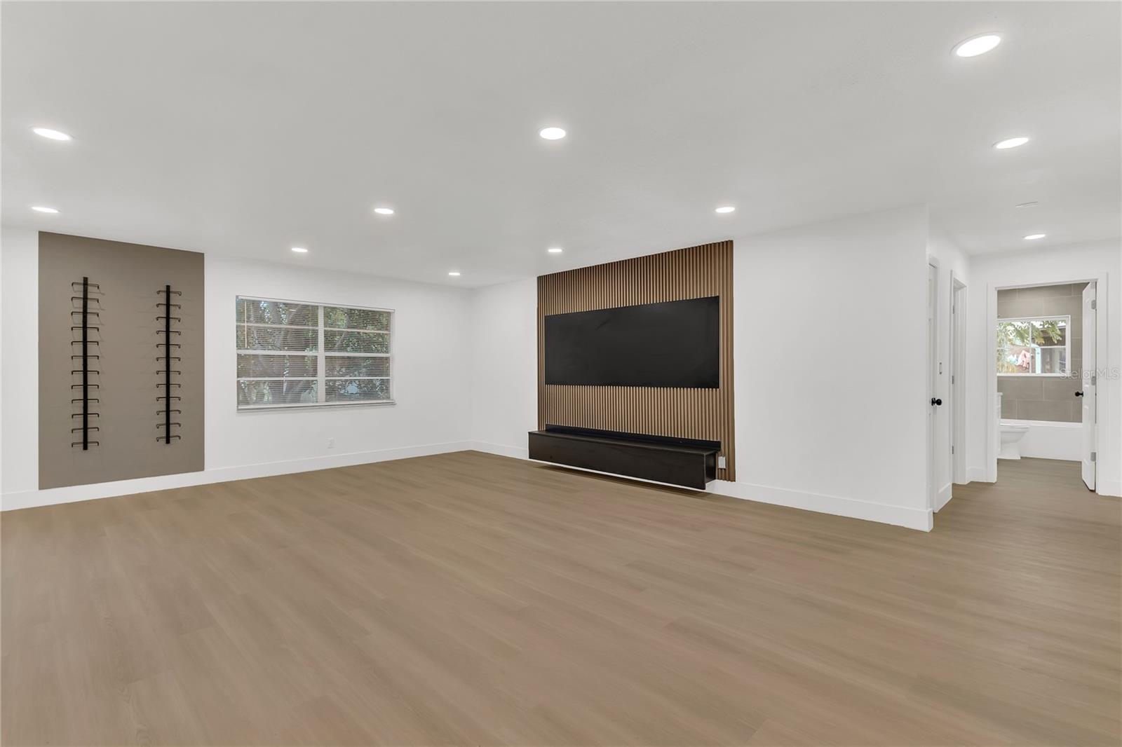 HEATHER OAKS UNIT 2 - Residential