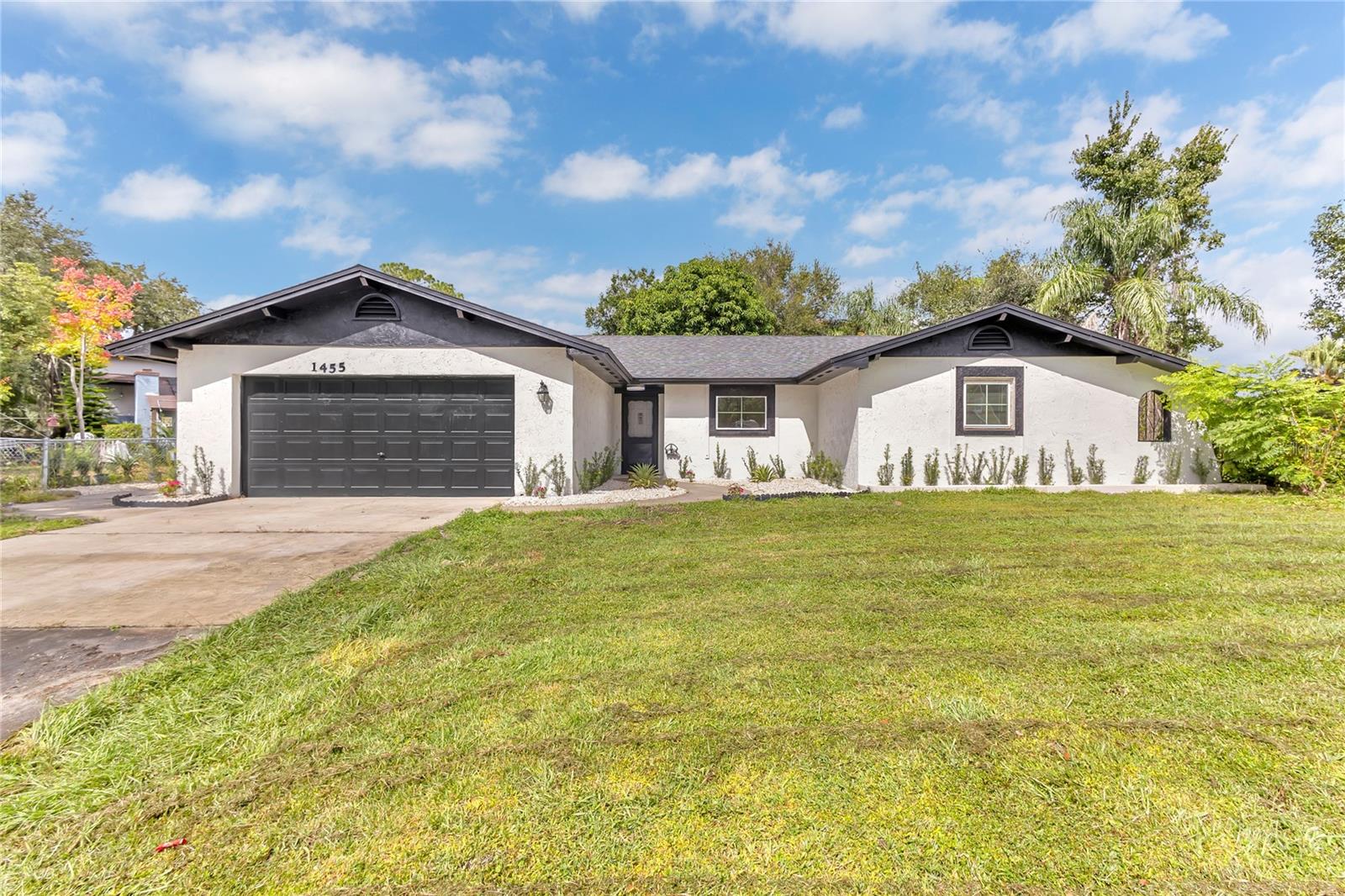 HEATHER OAKS UNIT 2 - Residential