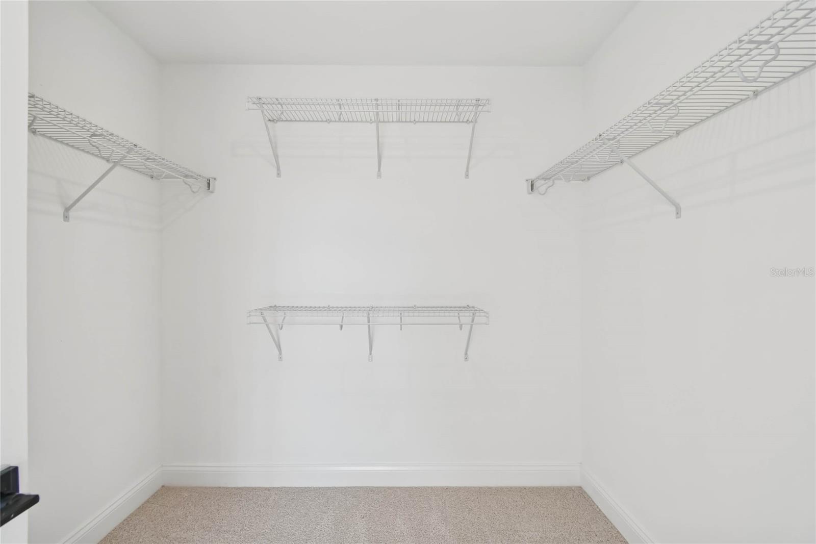 TOWNES AT NORTHLAKE - Residential