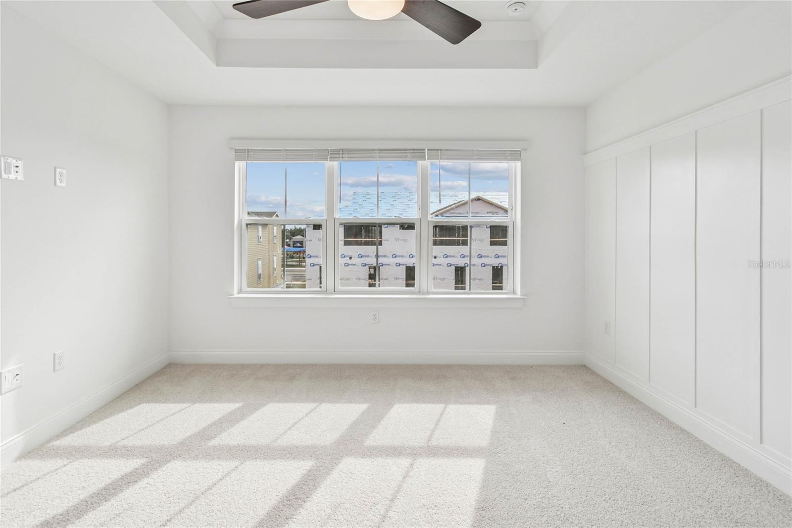 TOWNES AT NORTHLAKE - Residential