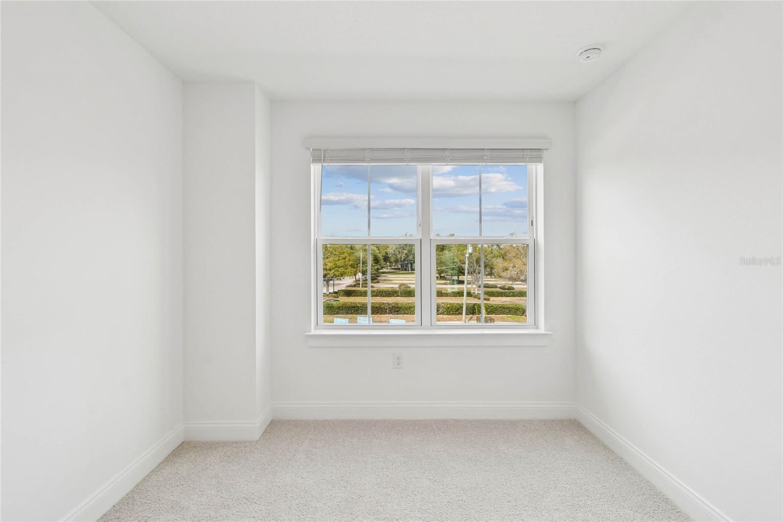 TOWNES AT NORTHLAKE - Residential