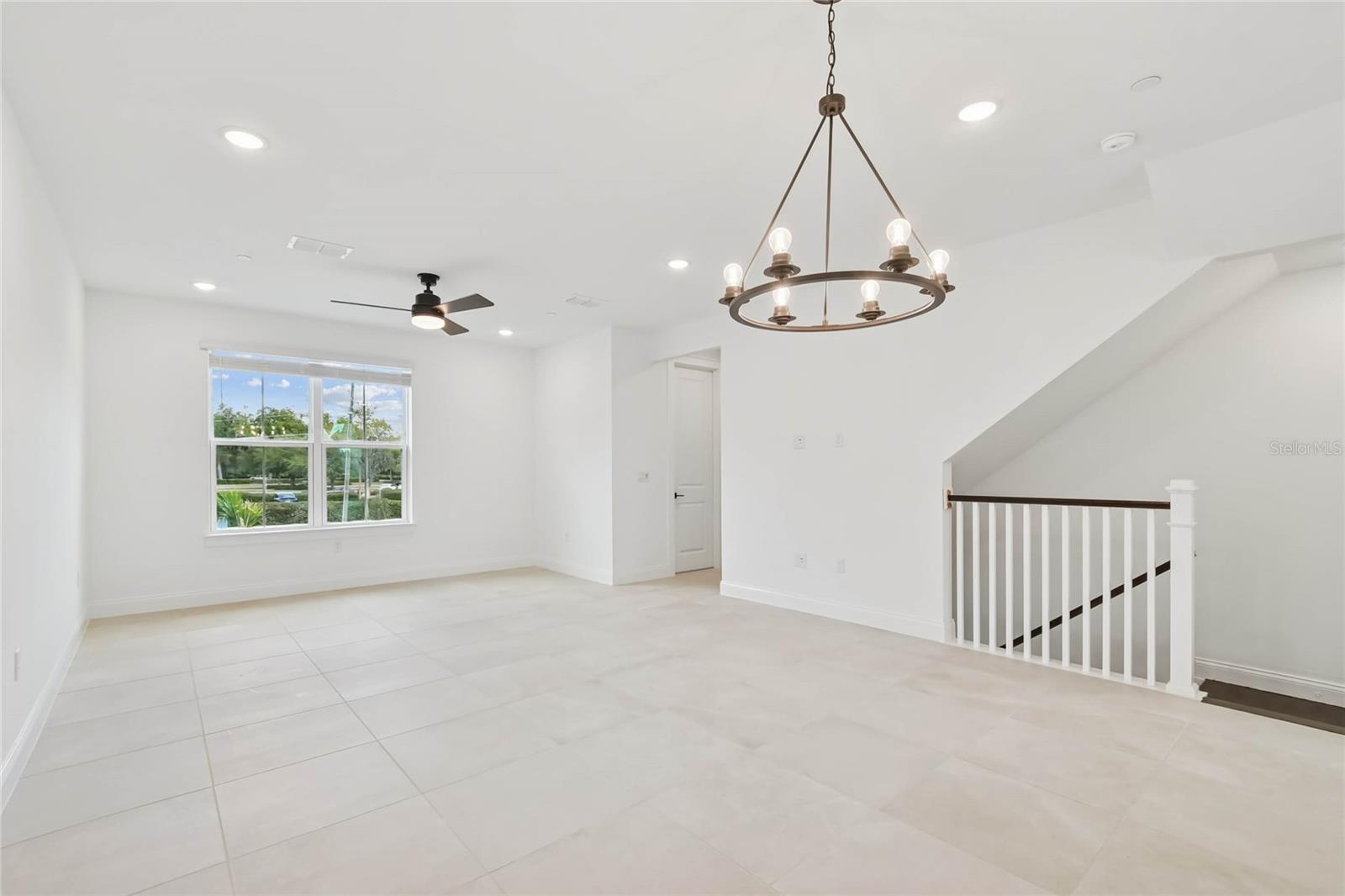 TOWNES AT NORTHLAKE - Residential