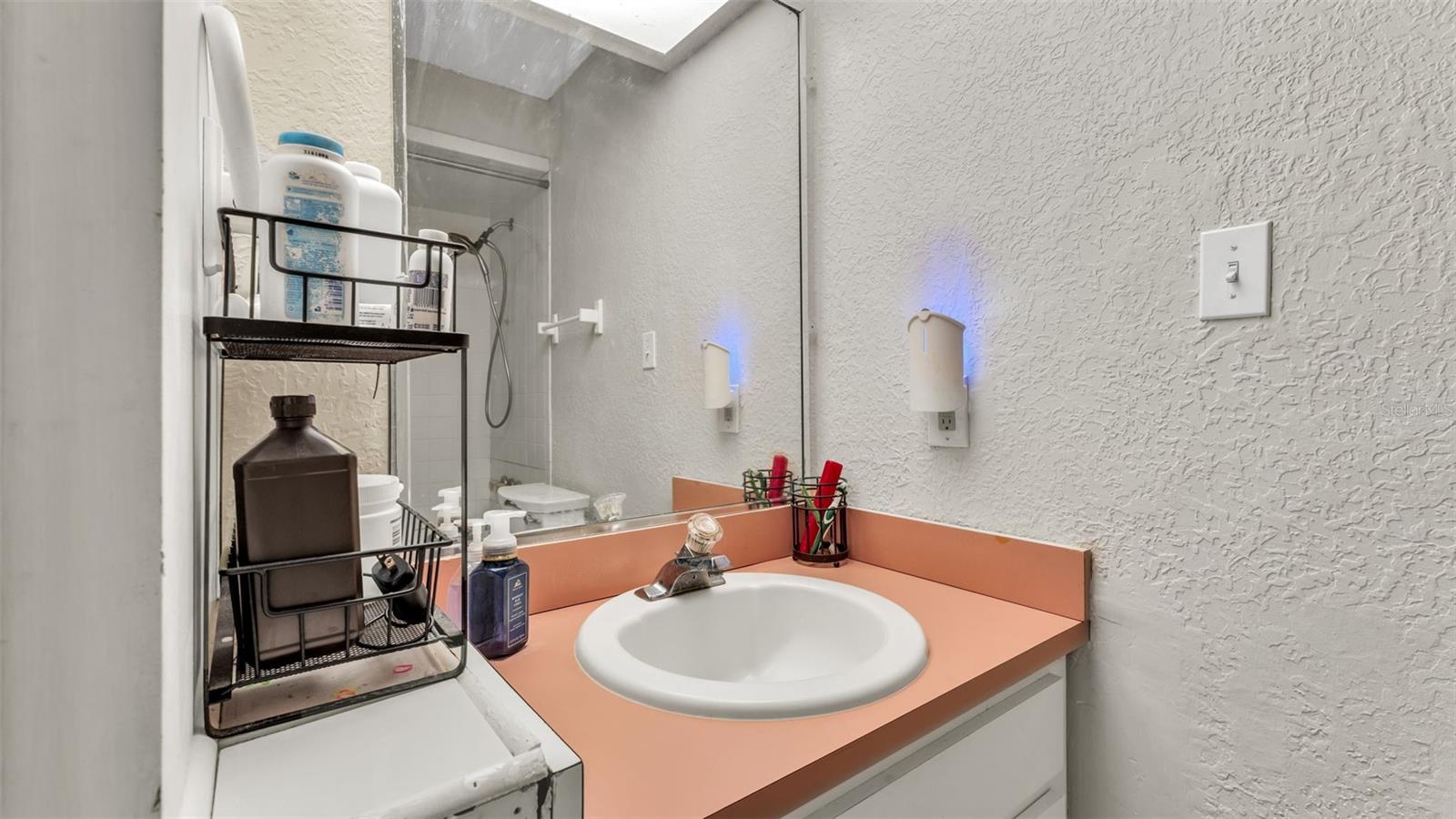 PINESTHE - Residential