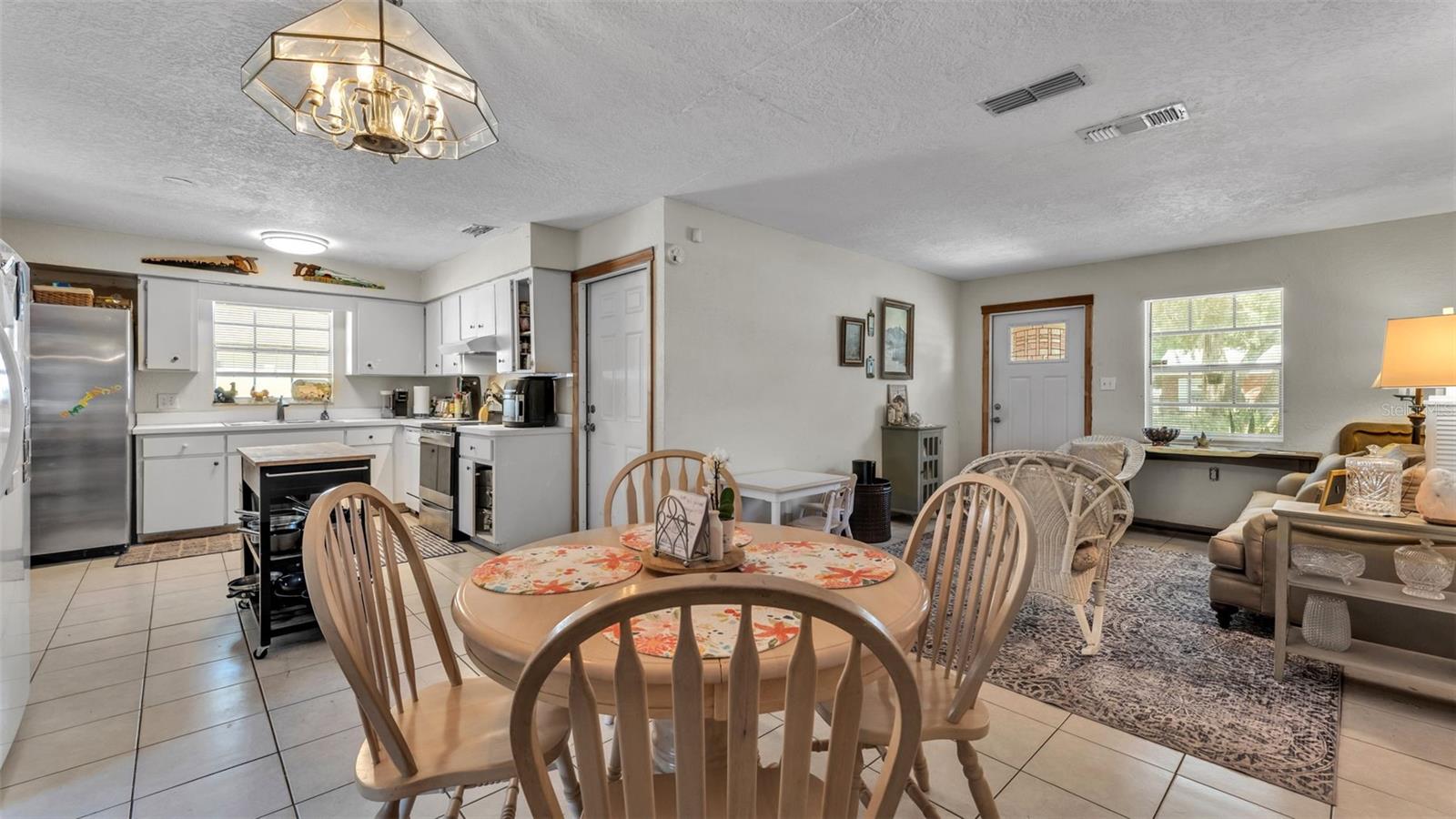 PINESTHE - Residential