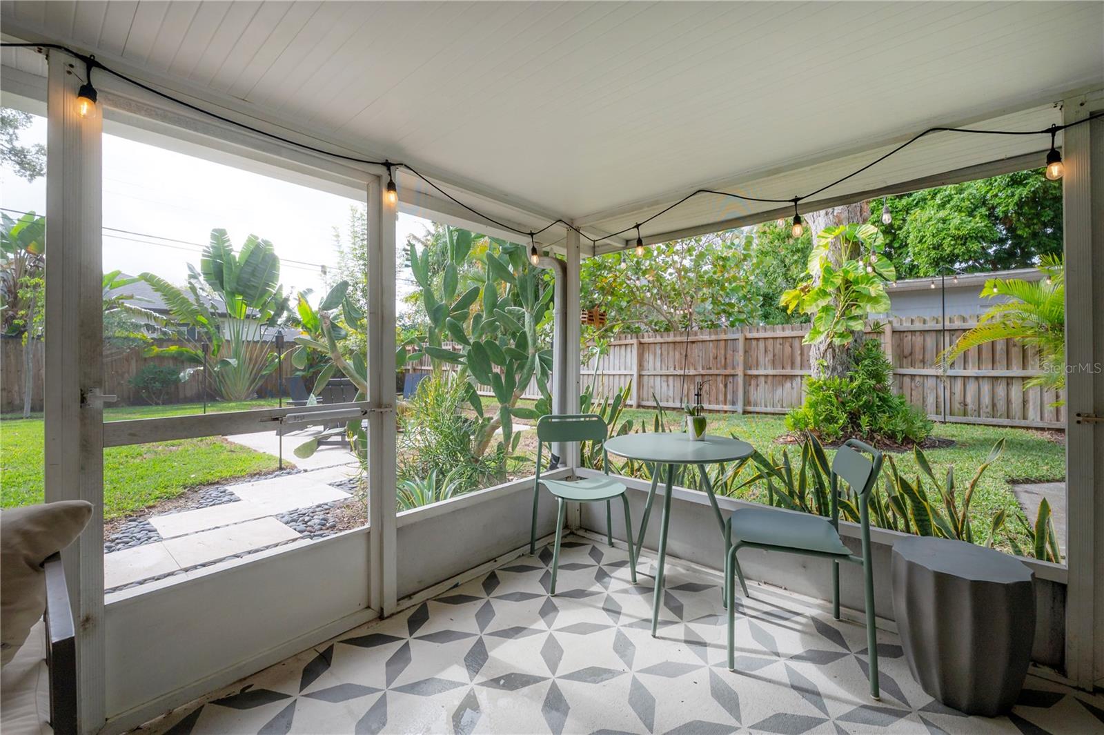 FAIRLAWN ESTATES - Residential