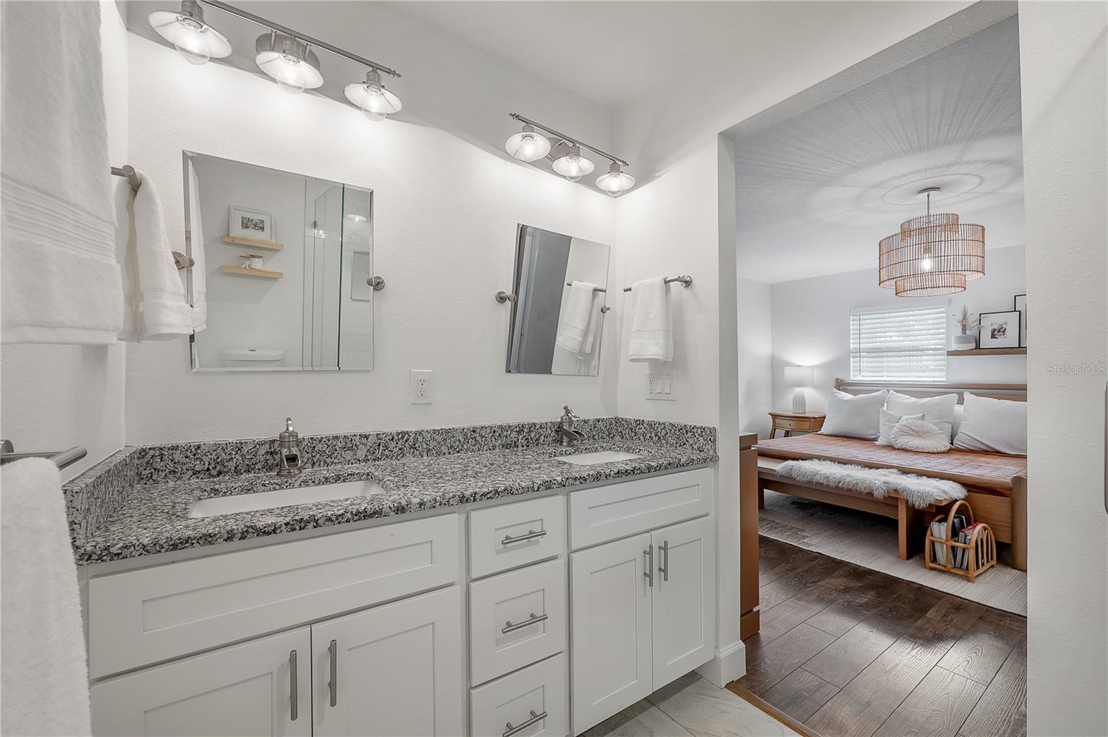 FAIRLAWN ESTATES - Residential