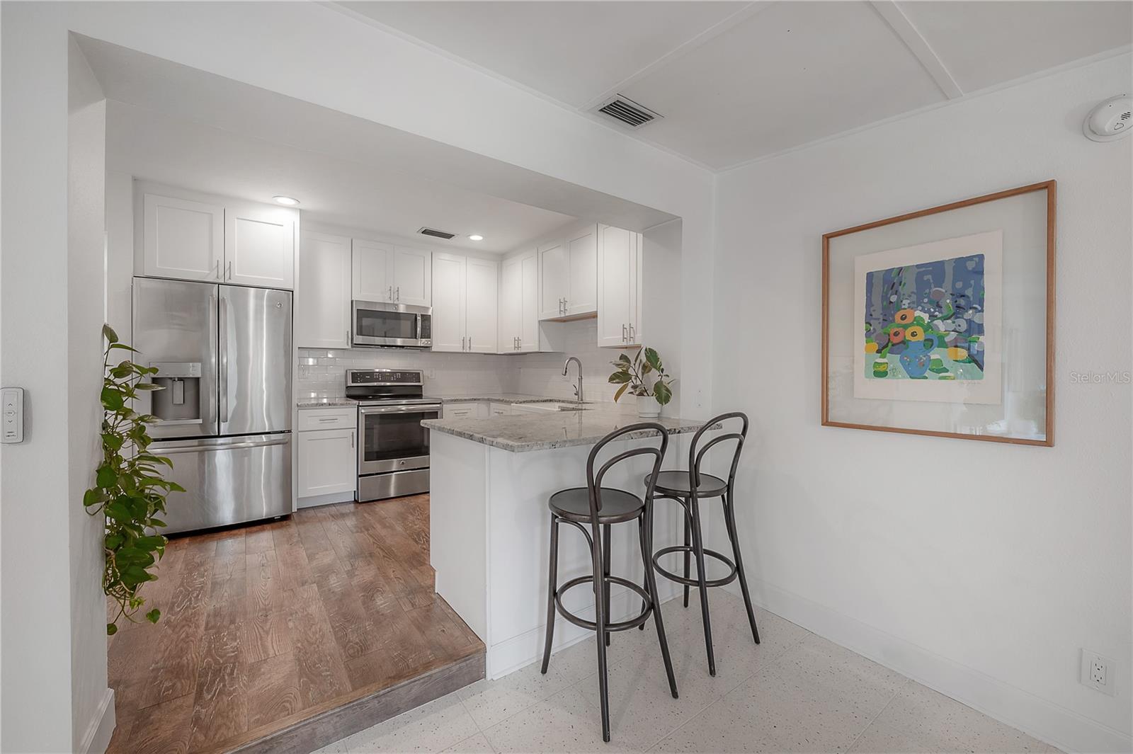 FAIRLAWN ESTATES - Residential