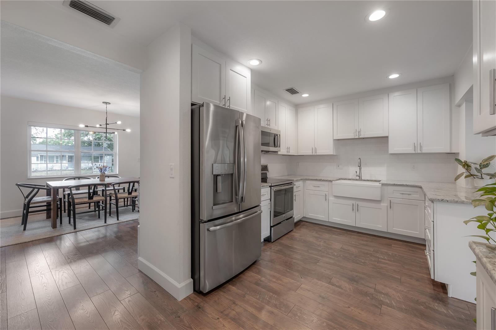 FAIRLAWN ESTATES - Residential