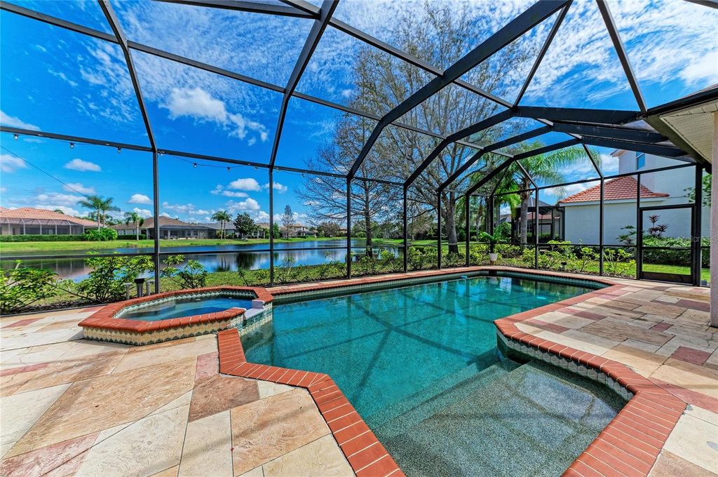 Photo of 14325 Sundial Place, Lakewood Ranch, FL 34202 (MLS # A4686524)