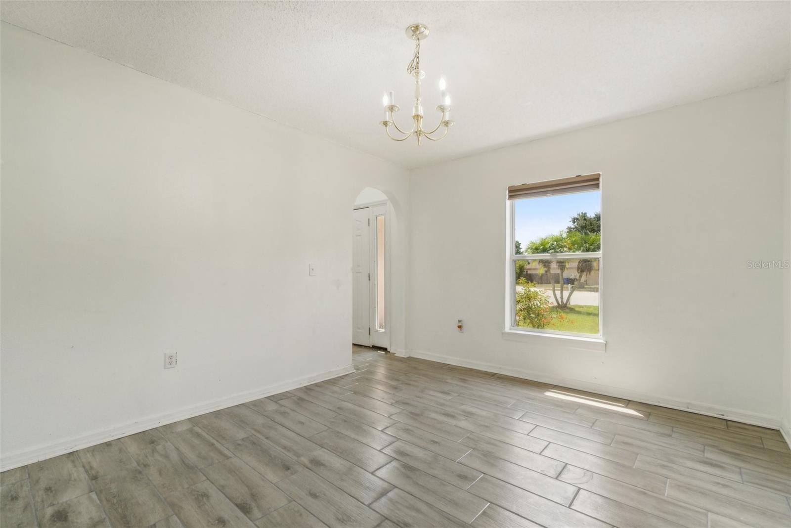 ASHTON PARK - Residential