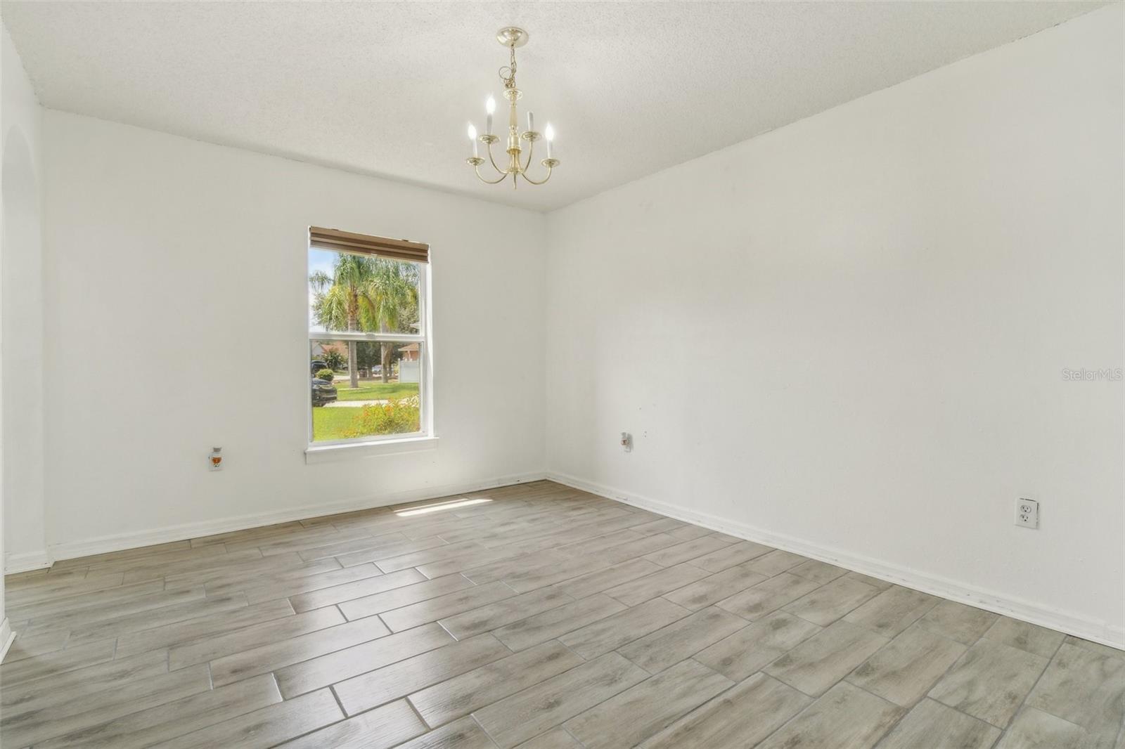 ASHTON PARK - Residential