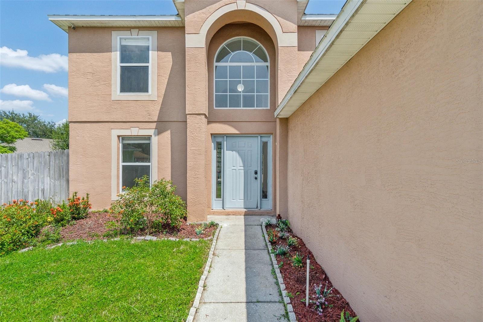 4911 DARYL COURT