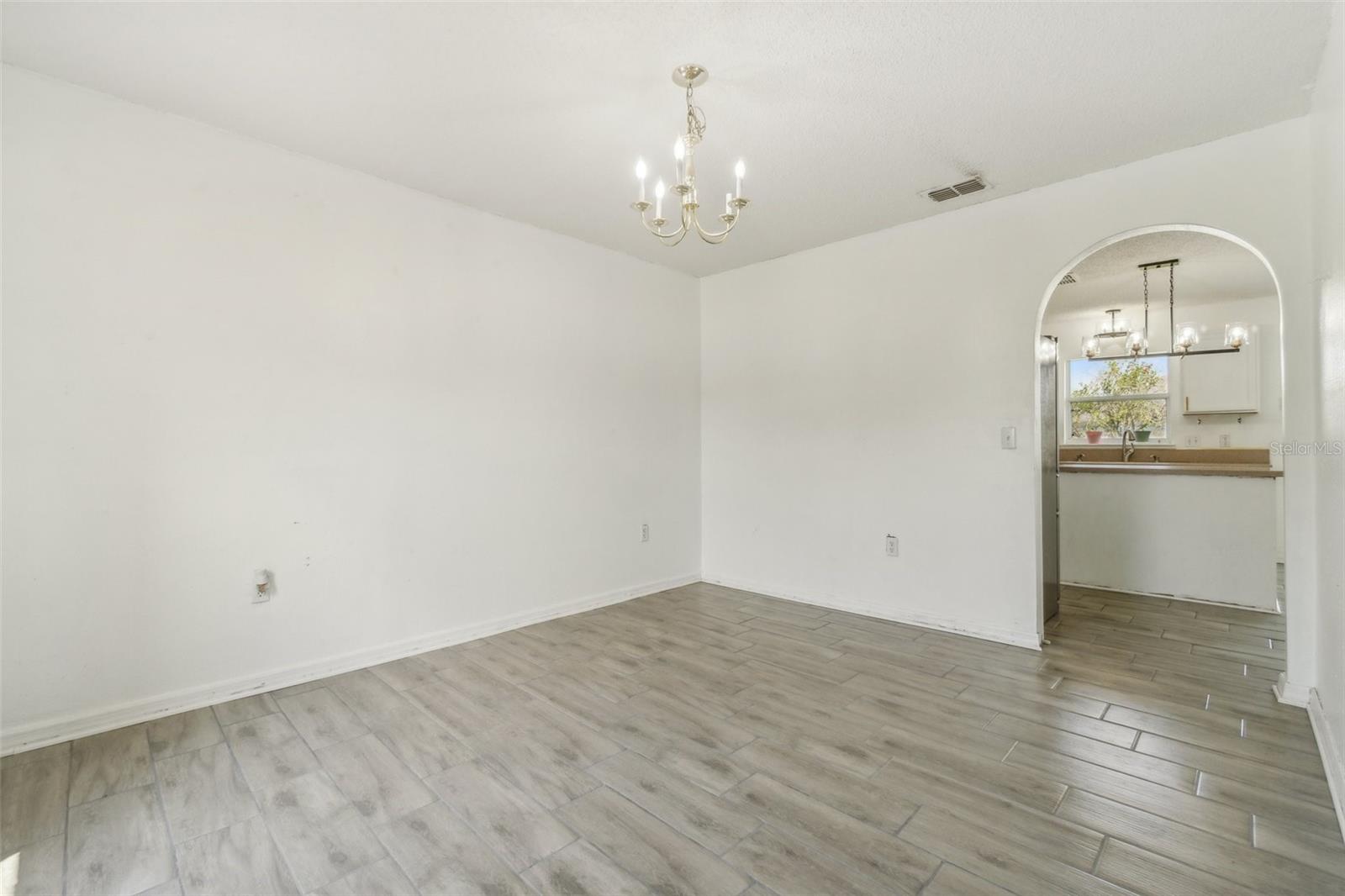 ASHTON PARK - Residential