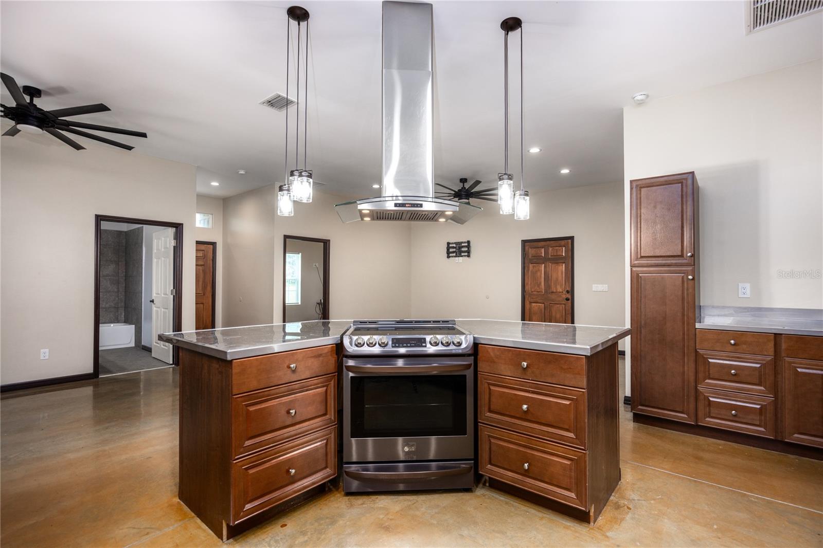 STAR LAKE FOREST UNIT 3 - Residential