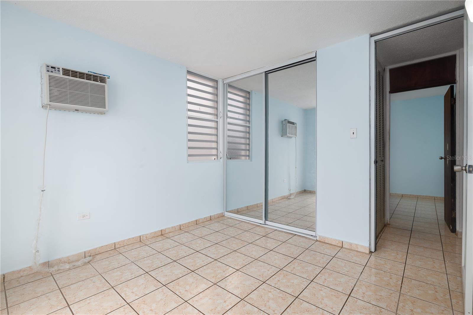 MANSIONES DE VILLA CAROLINA - Residential