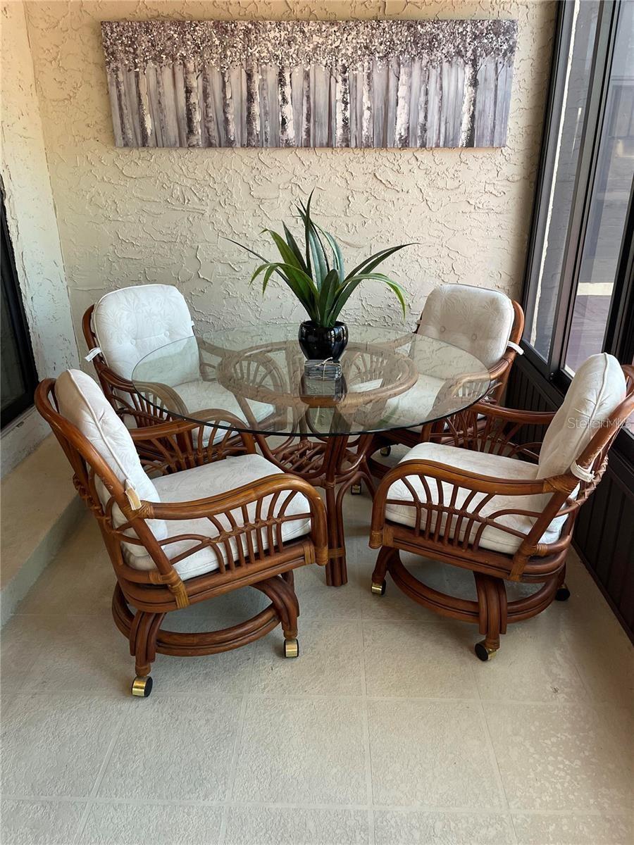 LAKE TARPON VILLAS CONDO - Residential