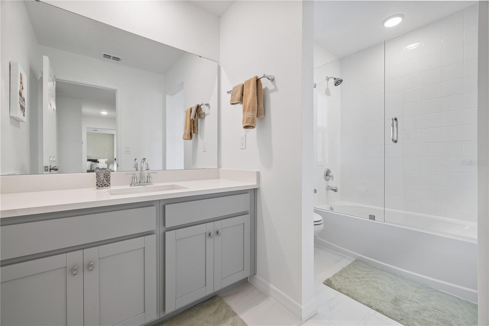 WATERBROOKE - Residential