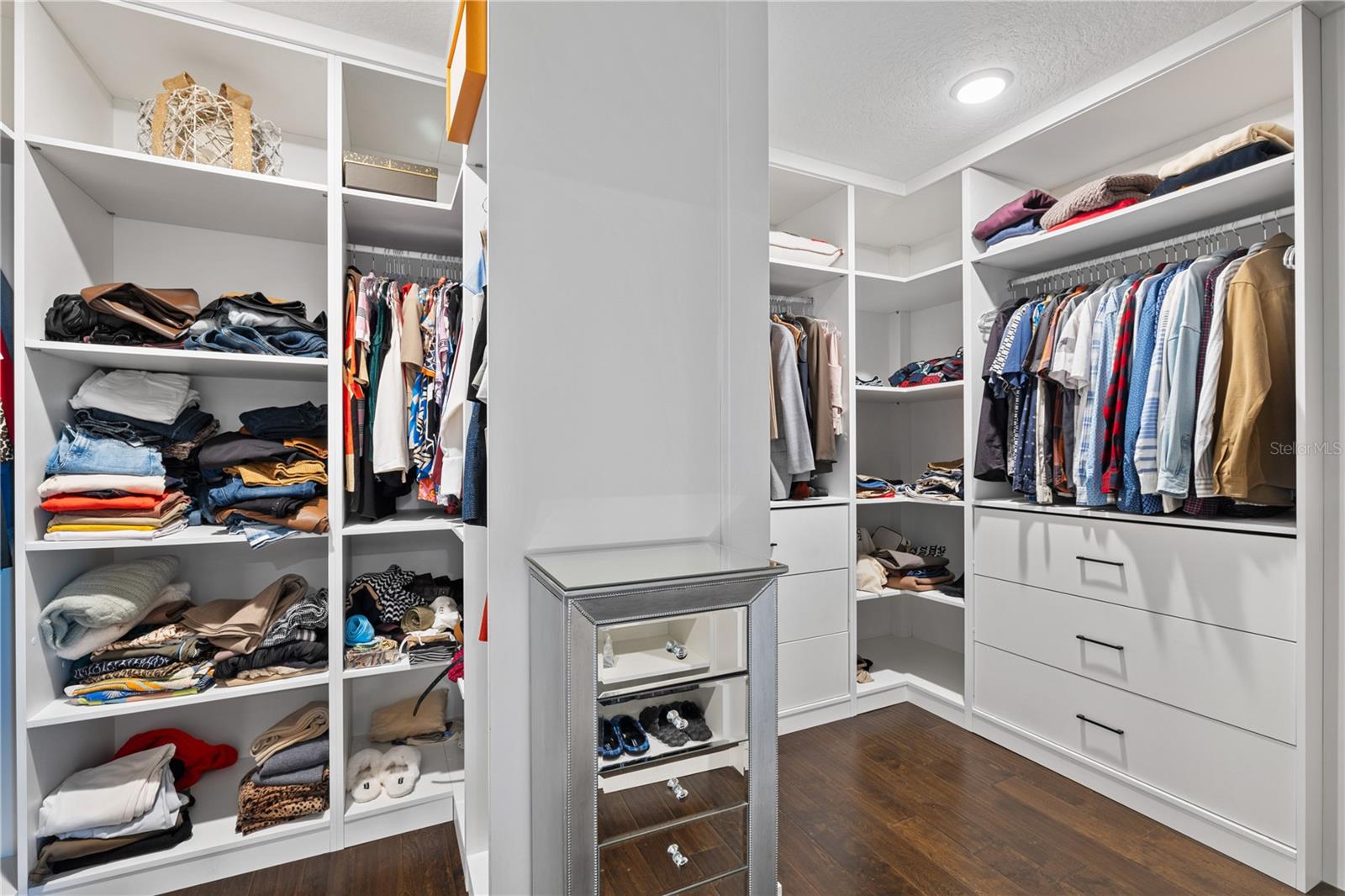 WATERBROOKE - Residential