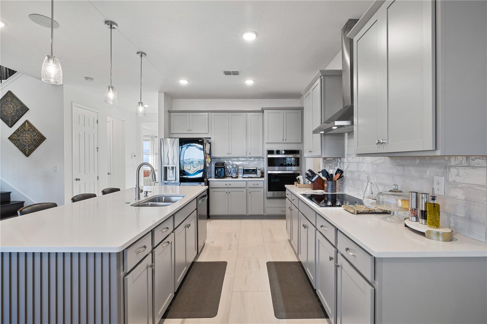 WATERBROOKE - Residential