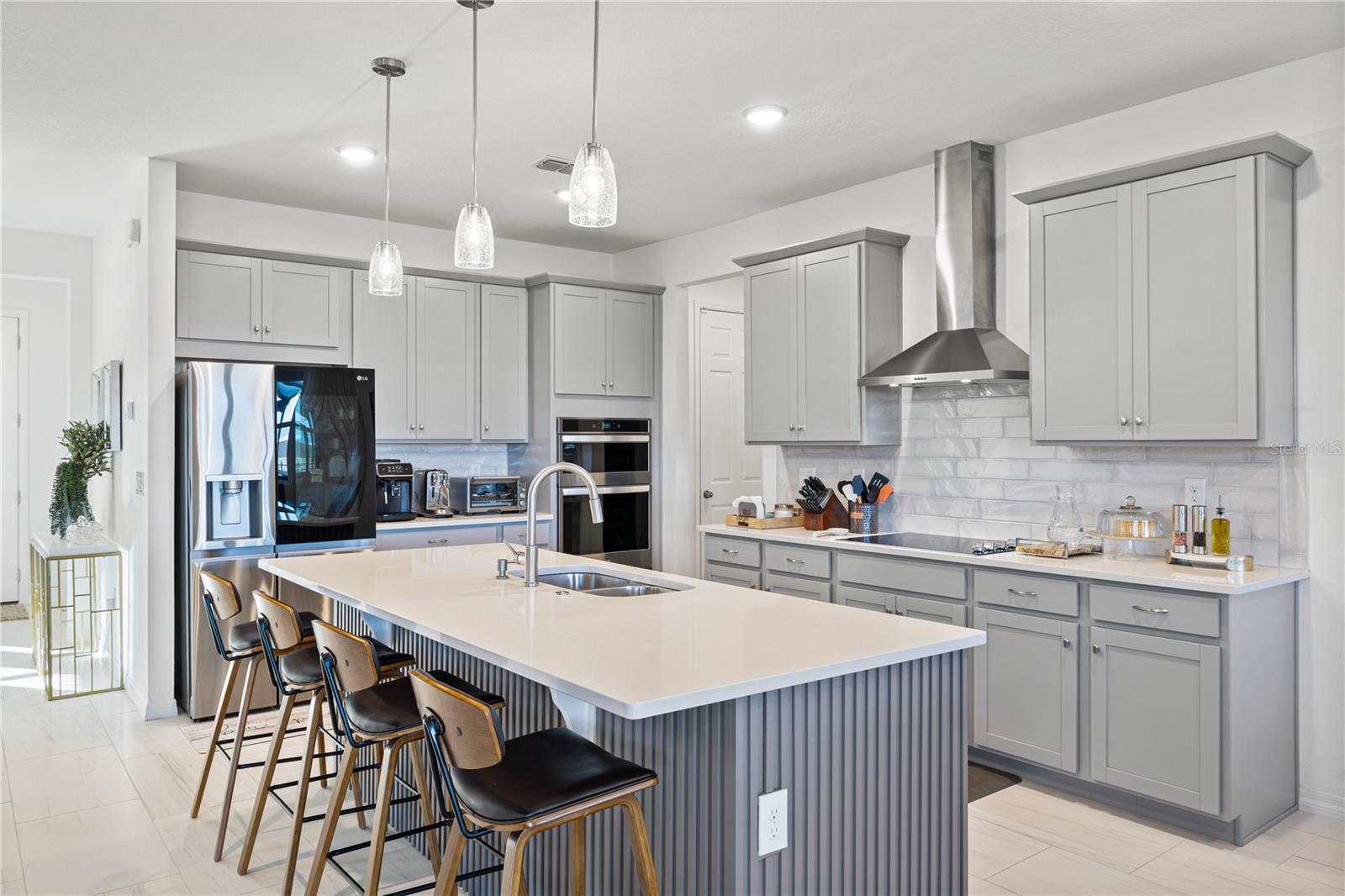 WATERBROOKE - Residential