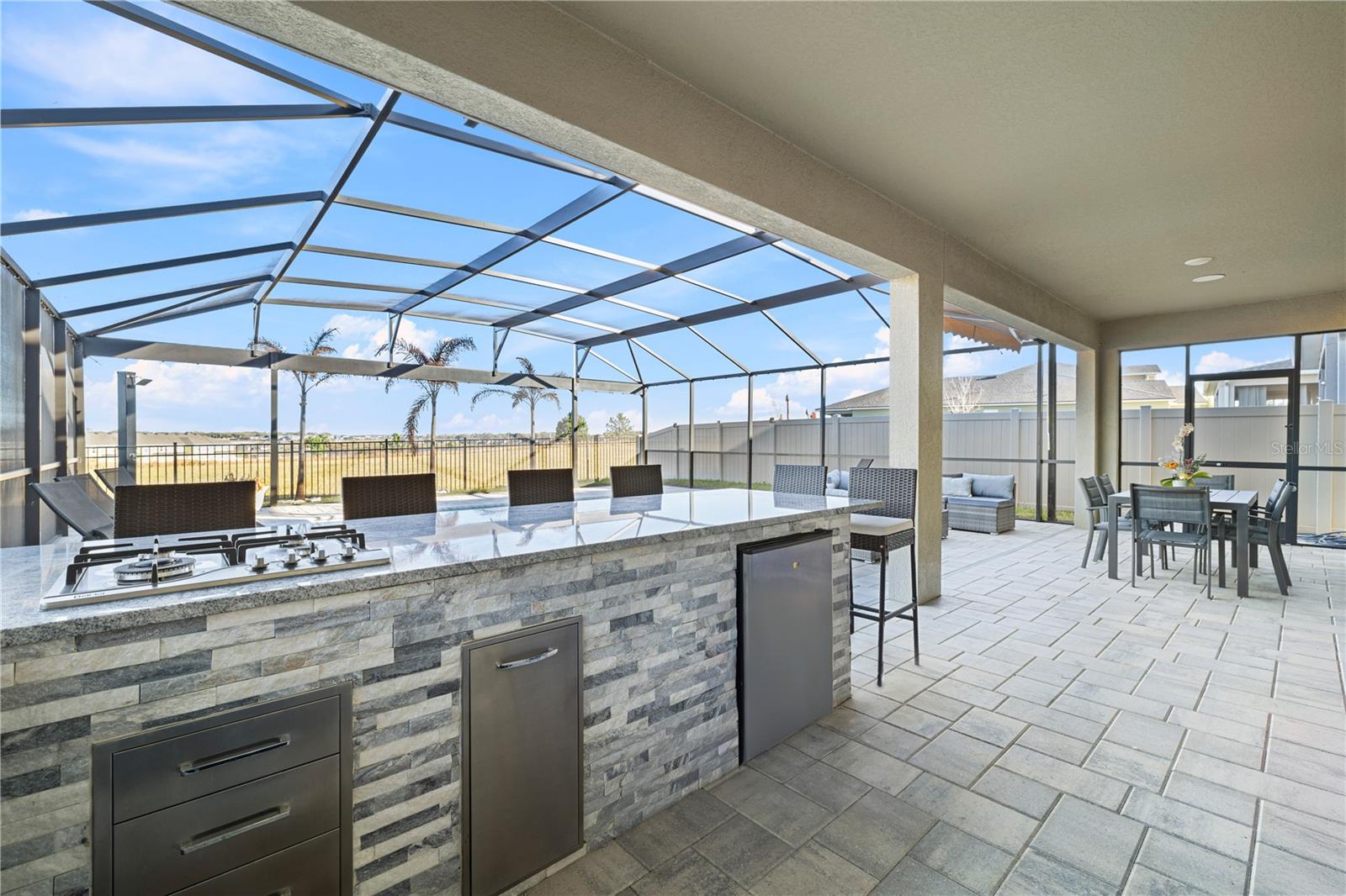 WATERBROOKE - Residential