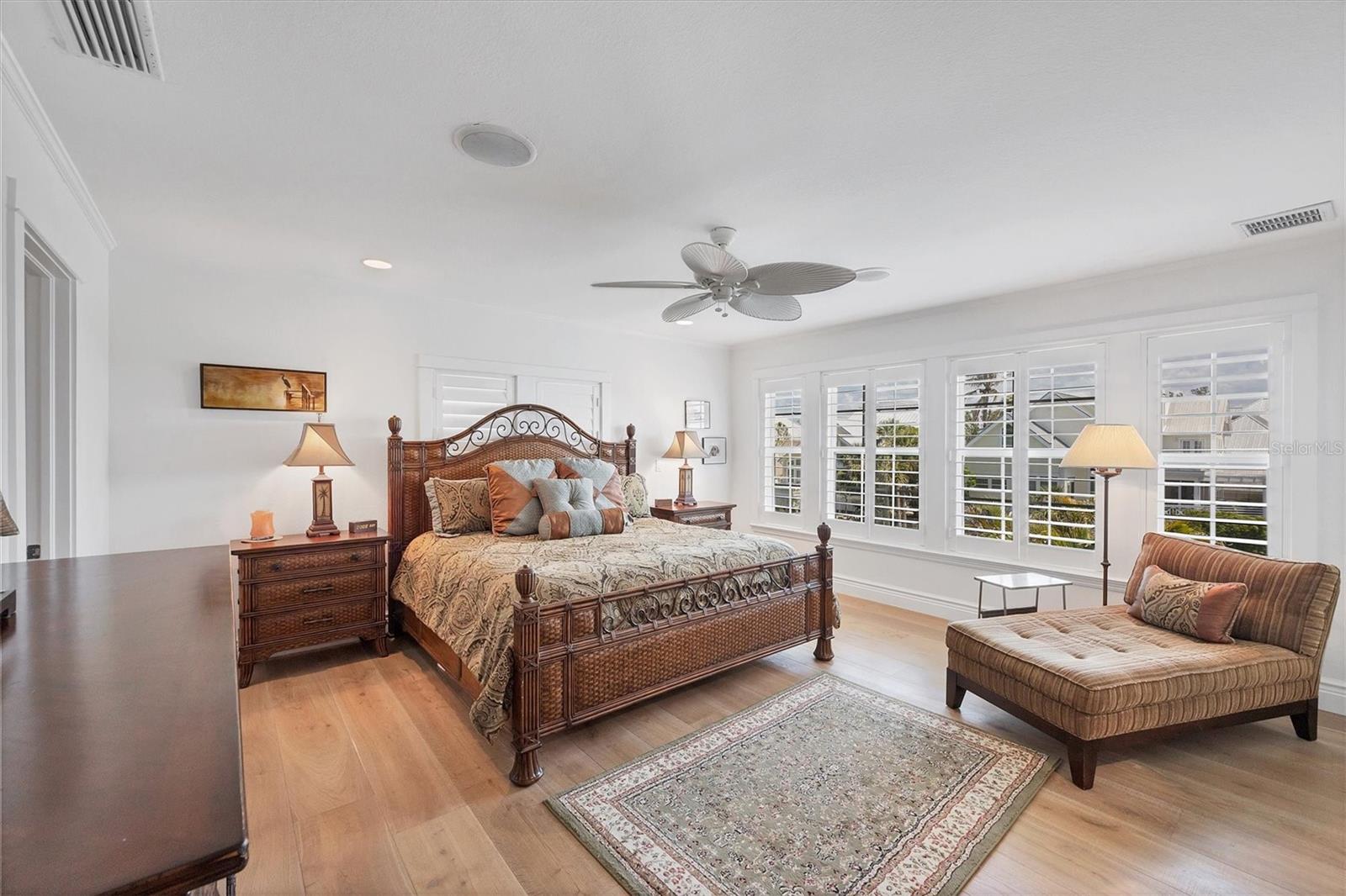 NORTH VILLAGE SUB - Residential