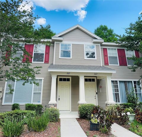 207 GOLDEN POND COURT VALRICO FL 33594