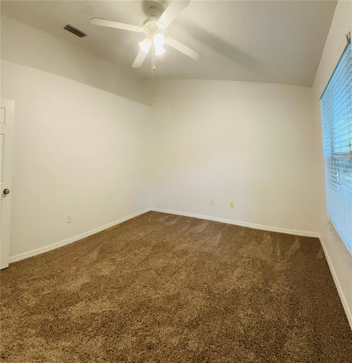 OAK VALLEY TWNHMS - Residential