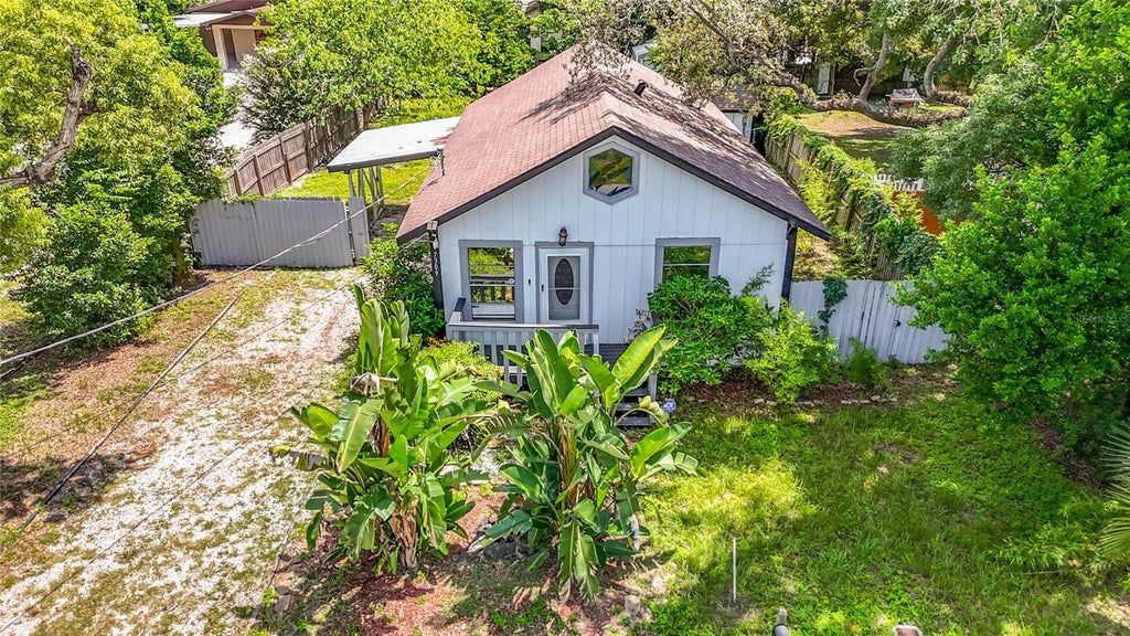 Photo of 7309 N Huntley Avenue, Tampa, FL 33604 (MLS # O6437219)