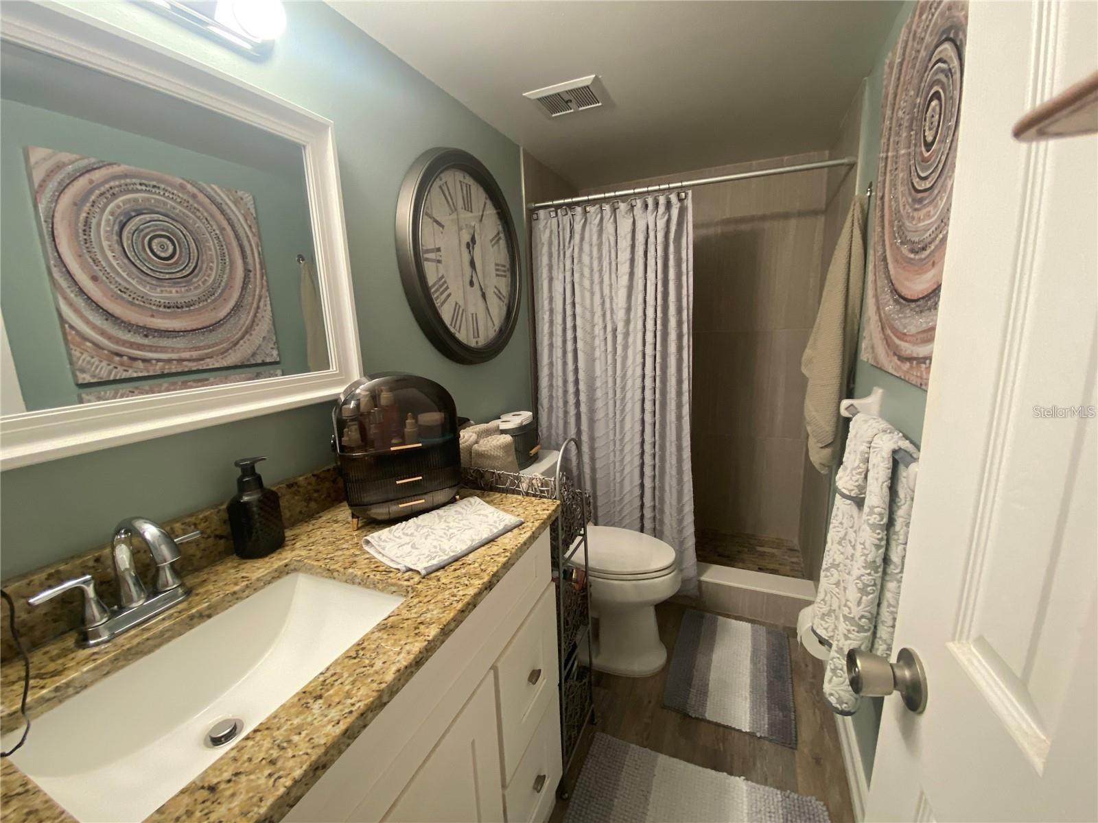 DELESPINE COURTS SEC 2 - Residential