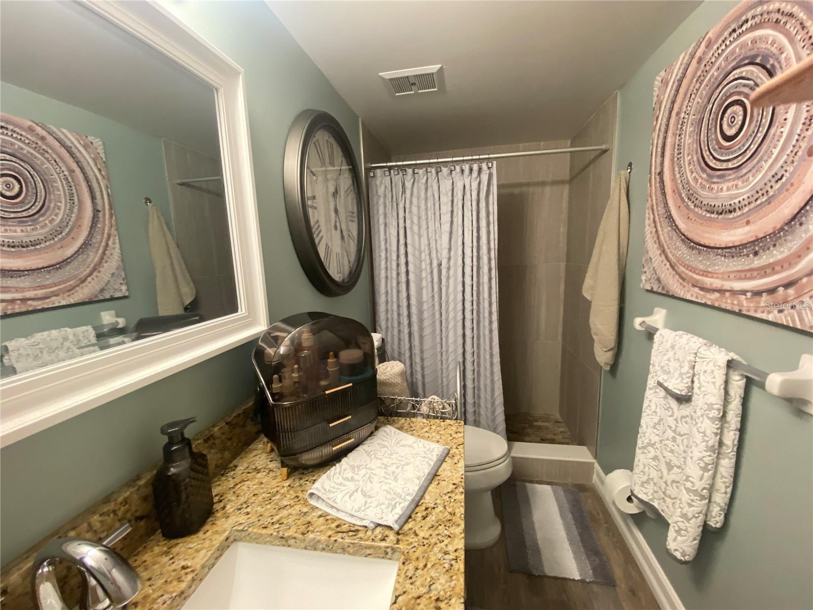 DELESPINE COURTS SEC 2 - Residential