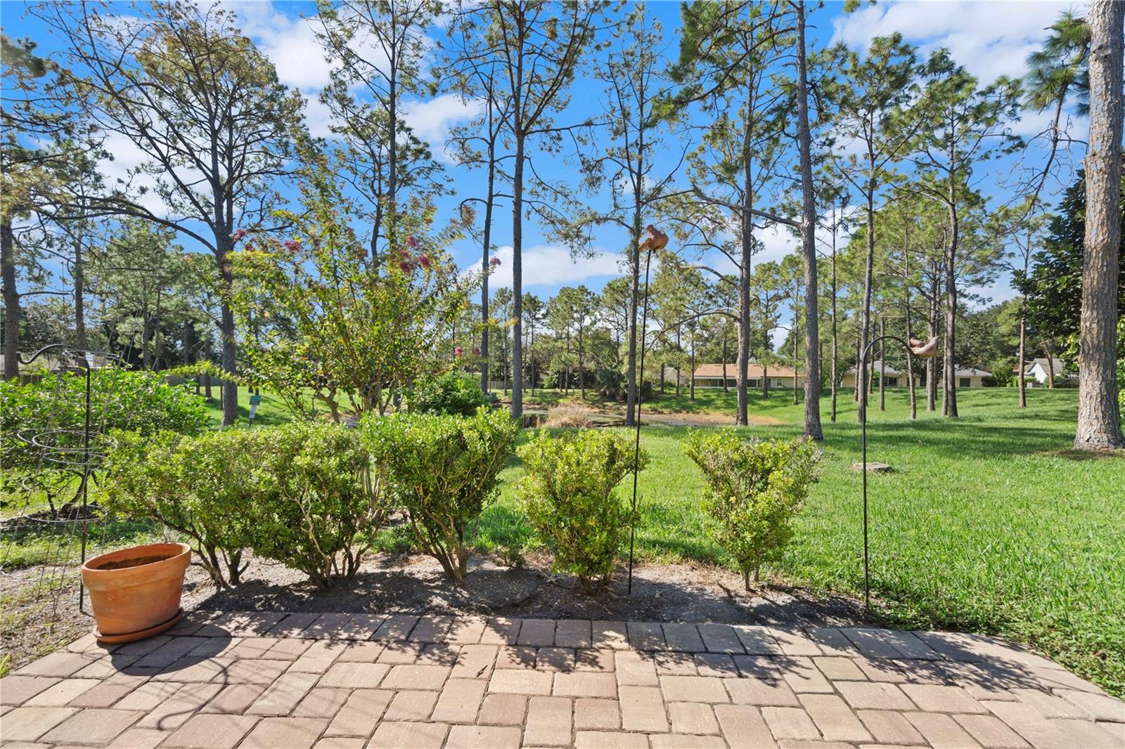 SILVER WOODS PH 01 - Residential