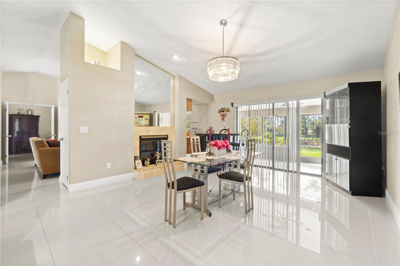 SILVER WOODS PH 01 - Residential
