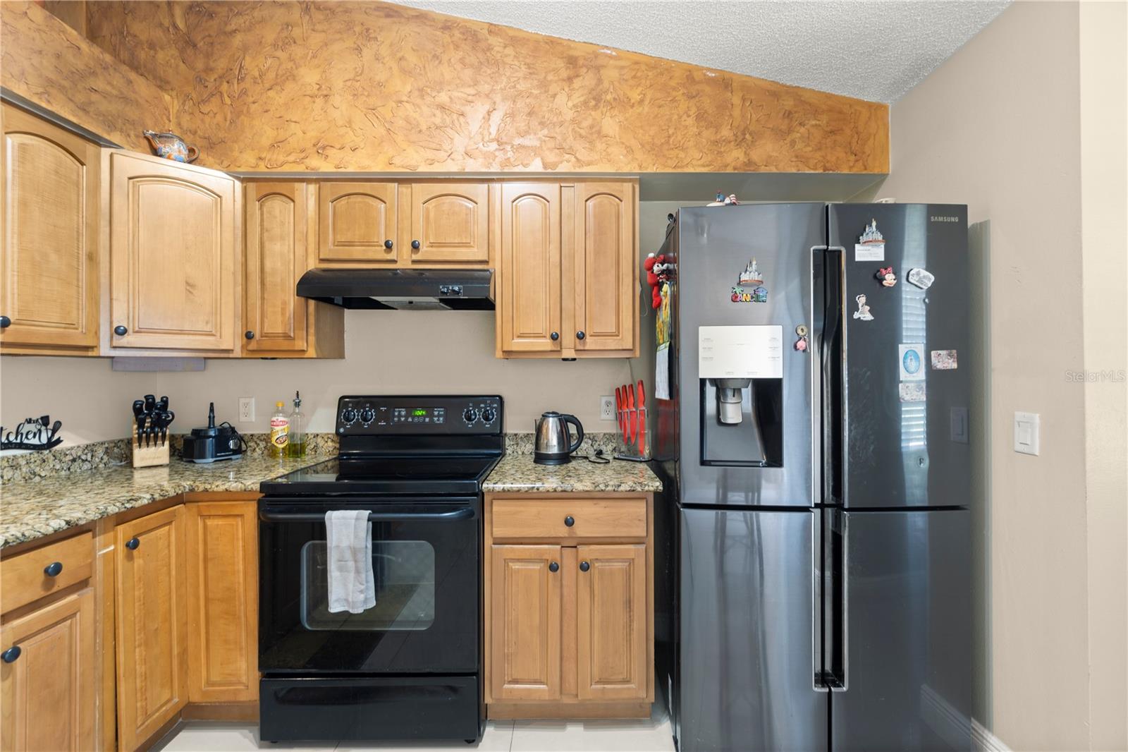 SILVER WOODS PH 01 - Residential