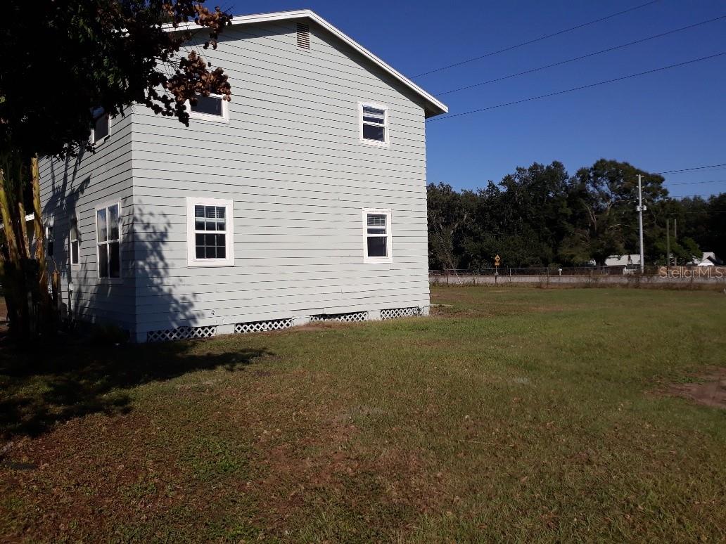 UNPLATTED - Residential