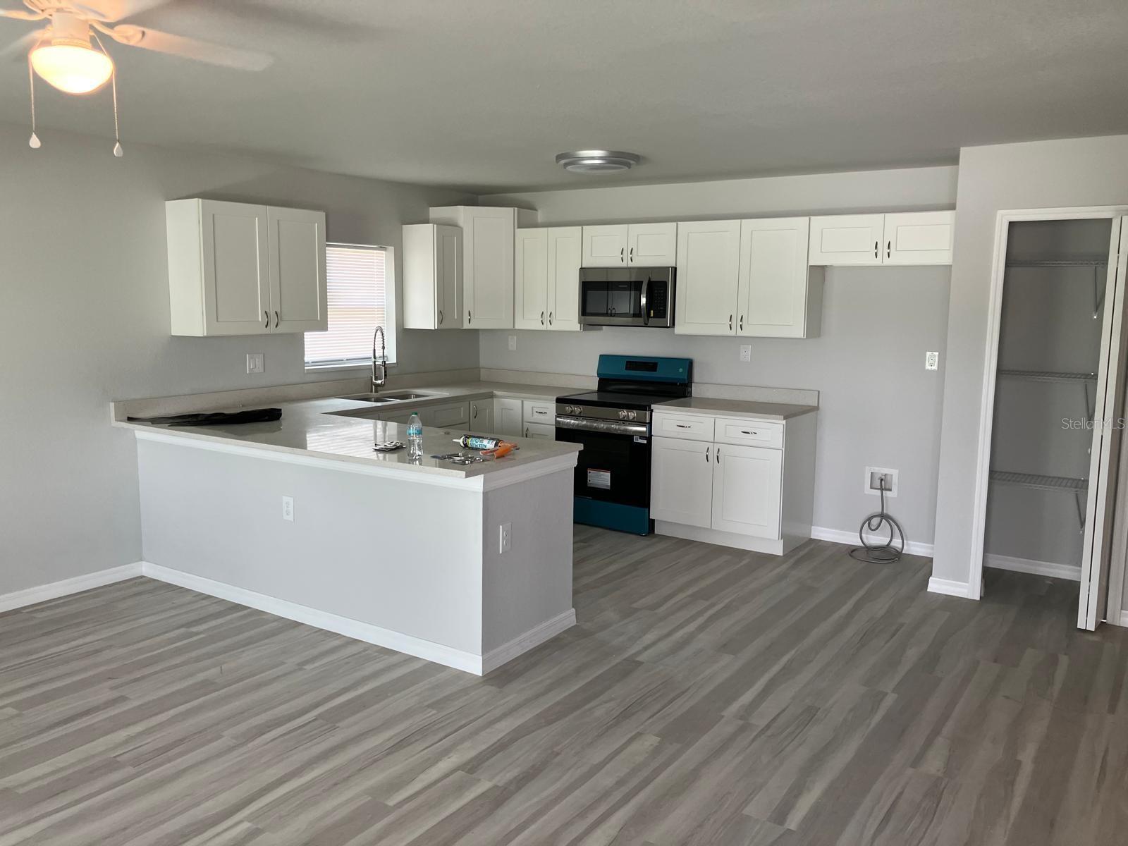 TOWN OF SEBRING 6TH ADD TB-PG 35 LOT 10 -LESS NW 1 - Residential Lease