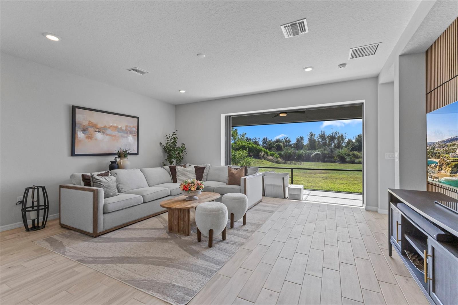 SORRENTO PH II - Residential Lease