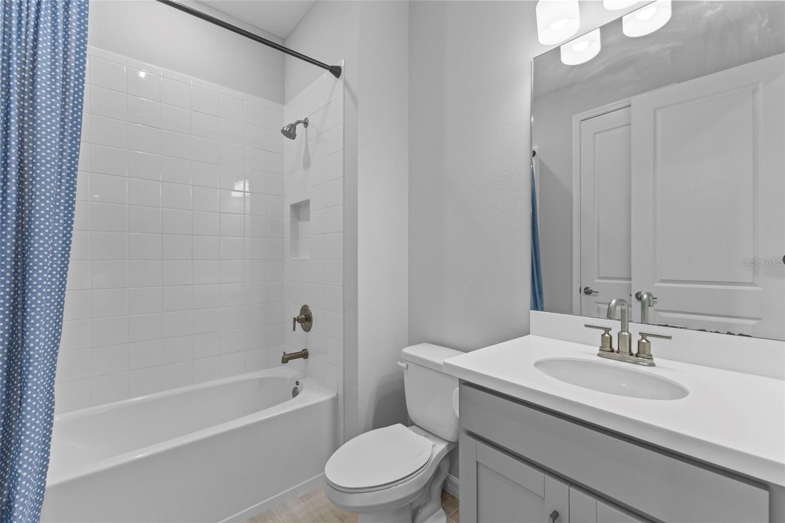 SORRENTO PH II - Residential Lease