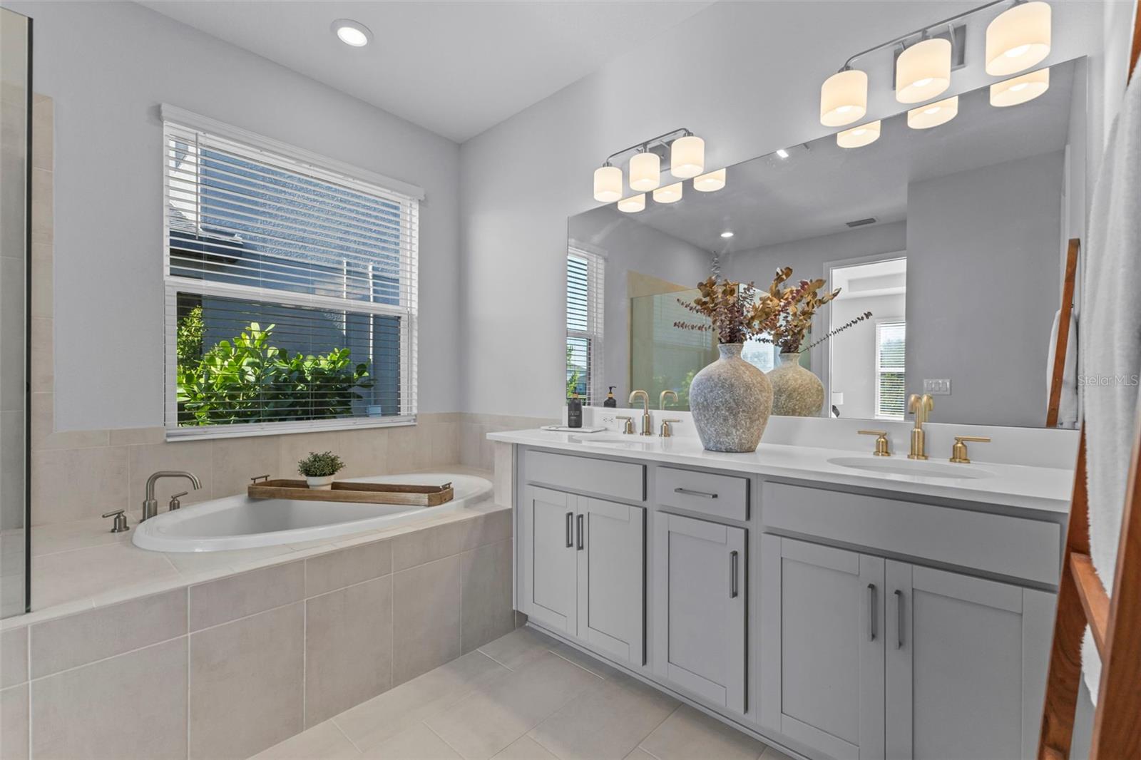 SORRENTO PH II - Residential Lease