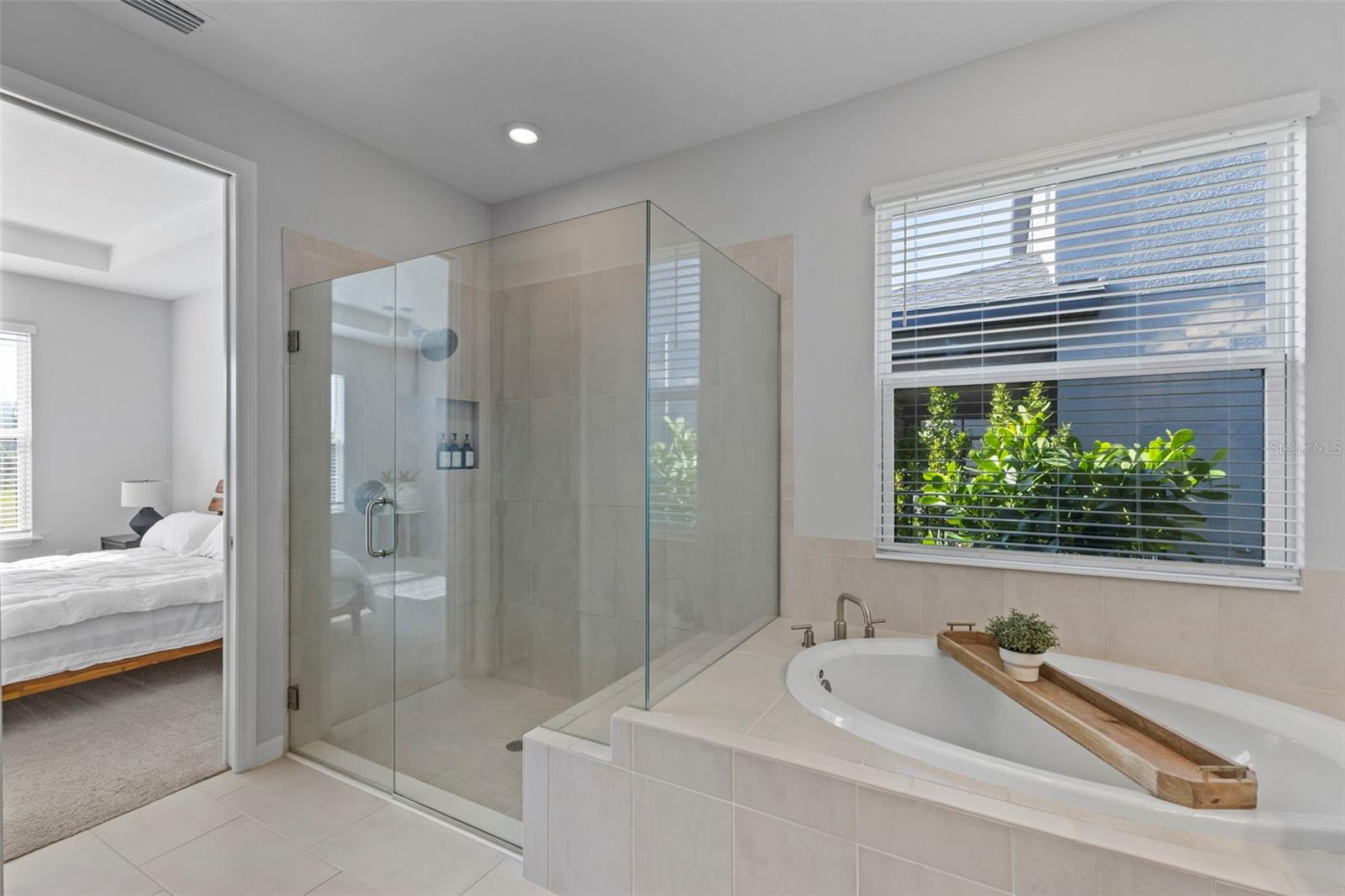 SORRENTO PH II - Residential Lease