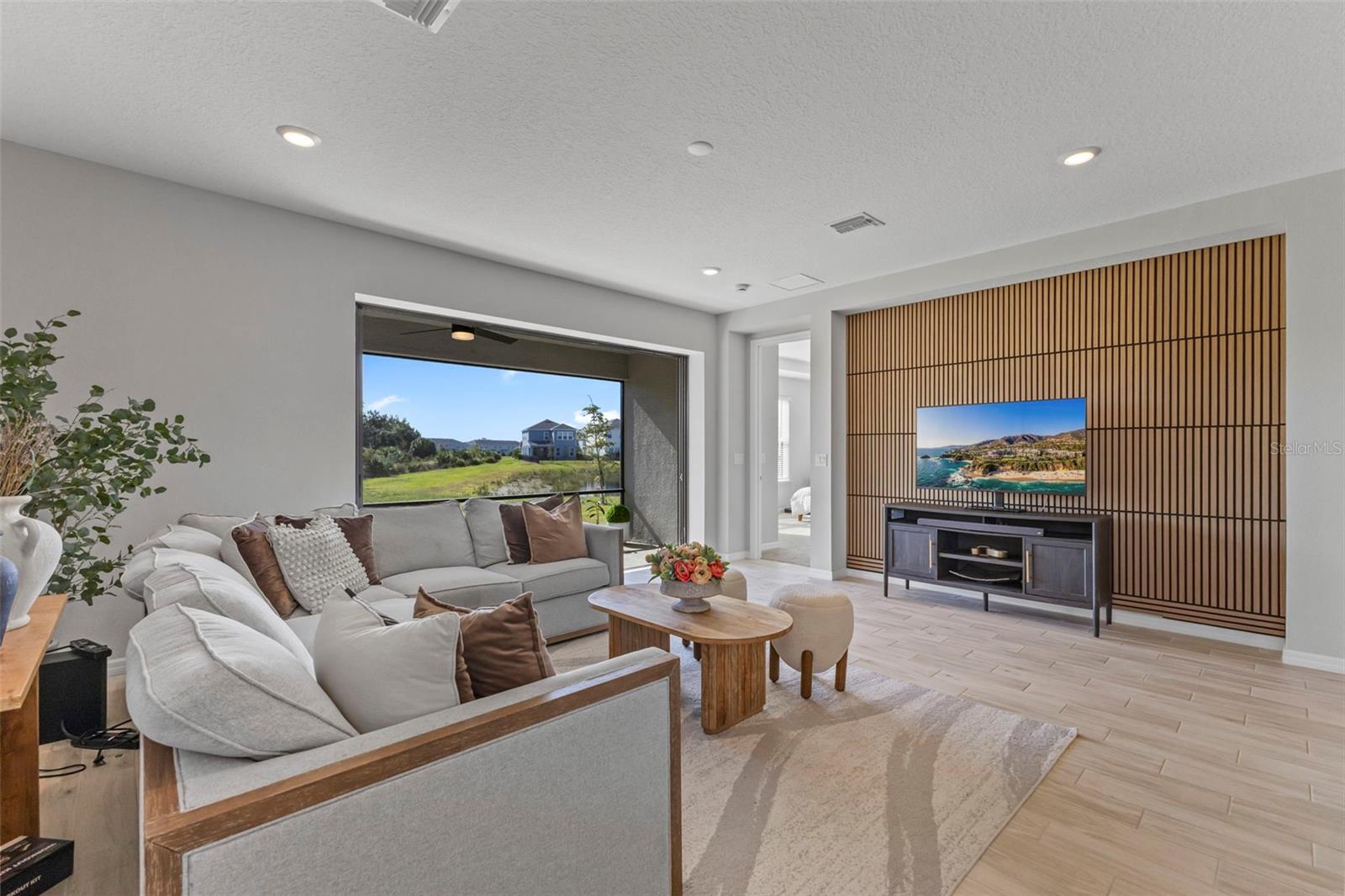 SORRENTO PH II - Residential Lease