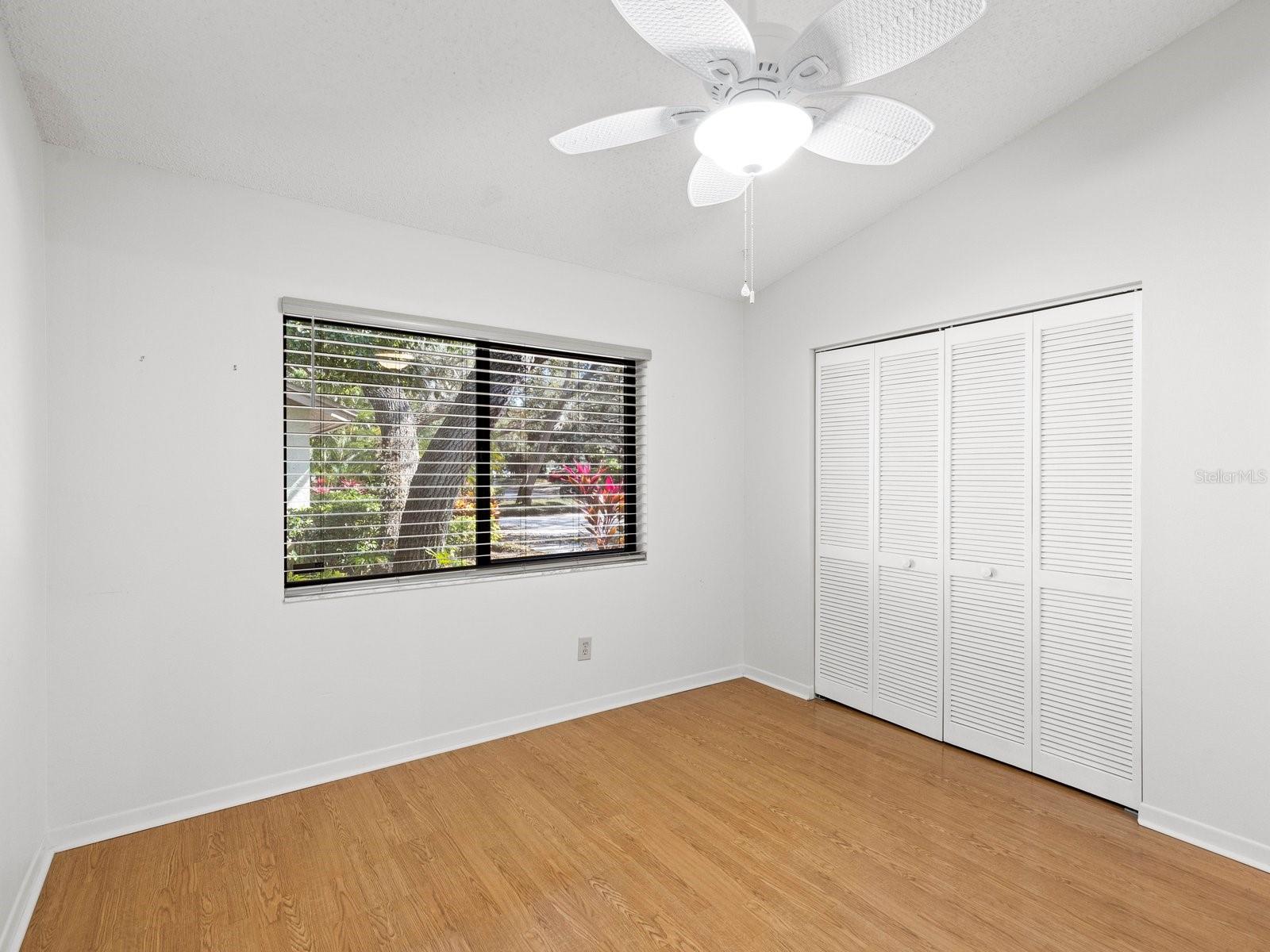 WHISPERING WOODS - Residential