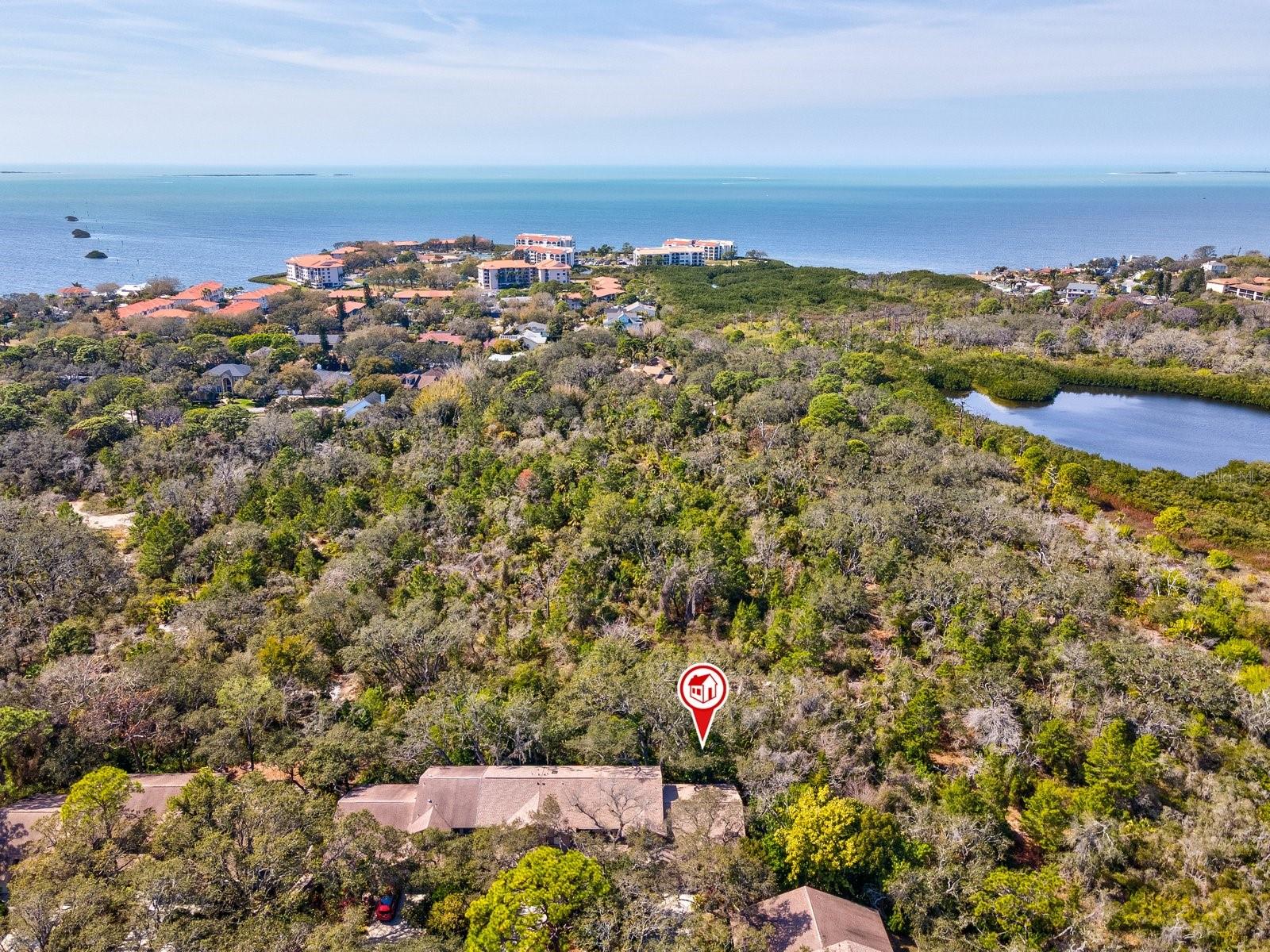 WHISPERING WOODS - Residential