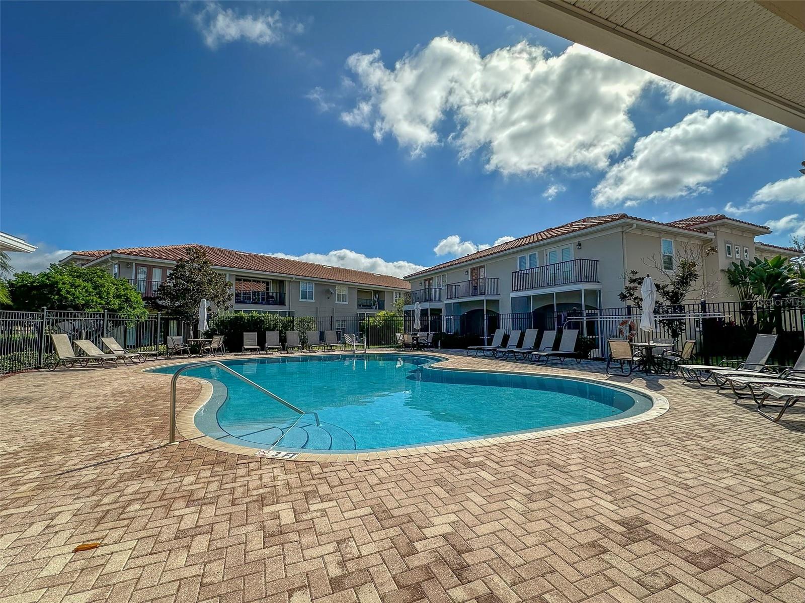 VILLAS OF CARILLON - Residential