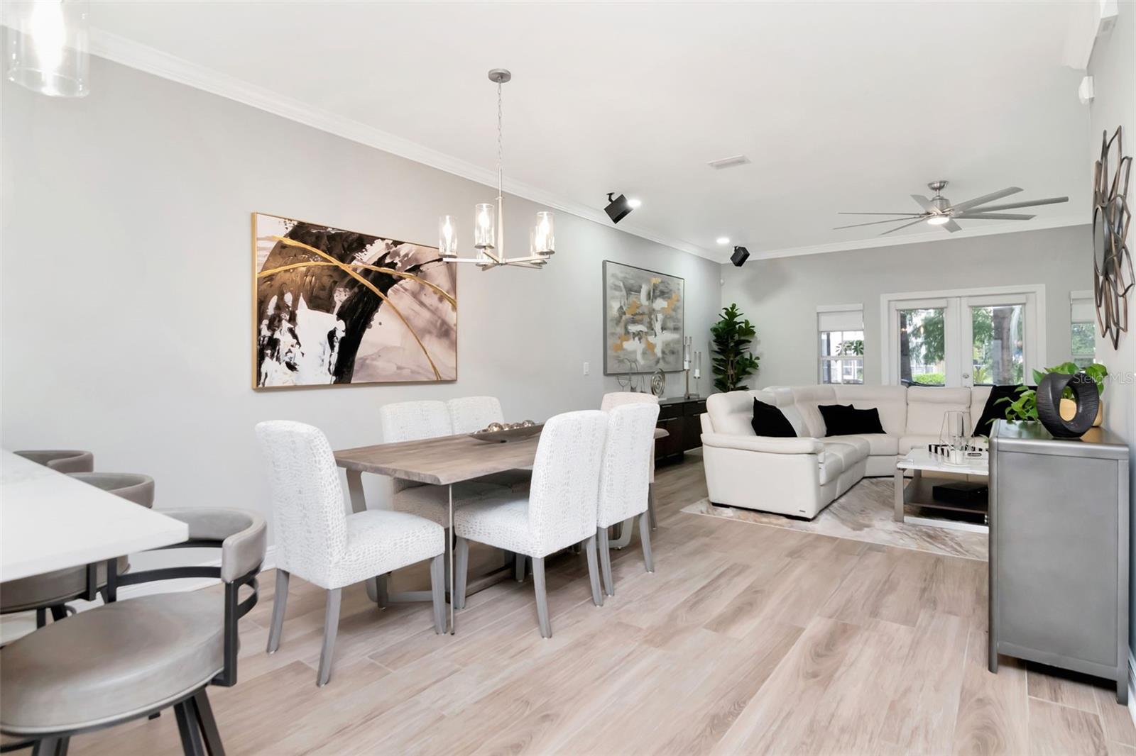 VILLAS OF CARILLON - Residential