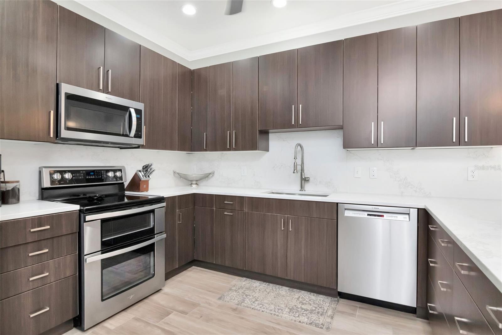 VILLAS OF CARILLON - Residential