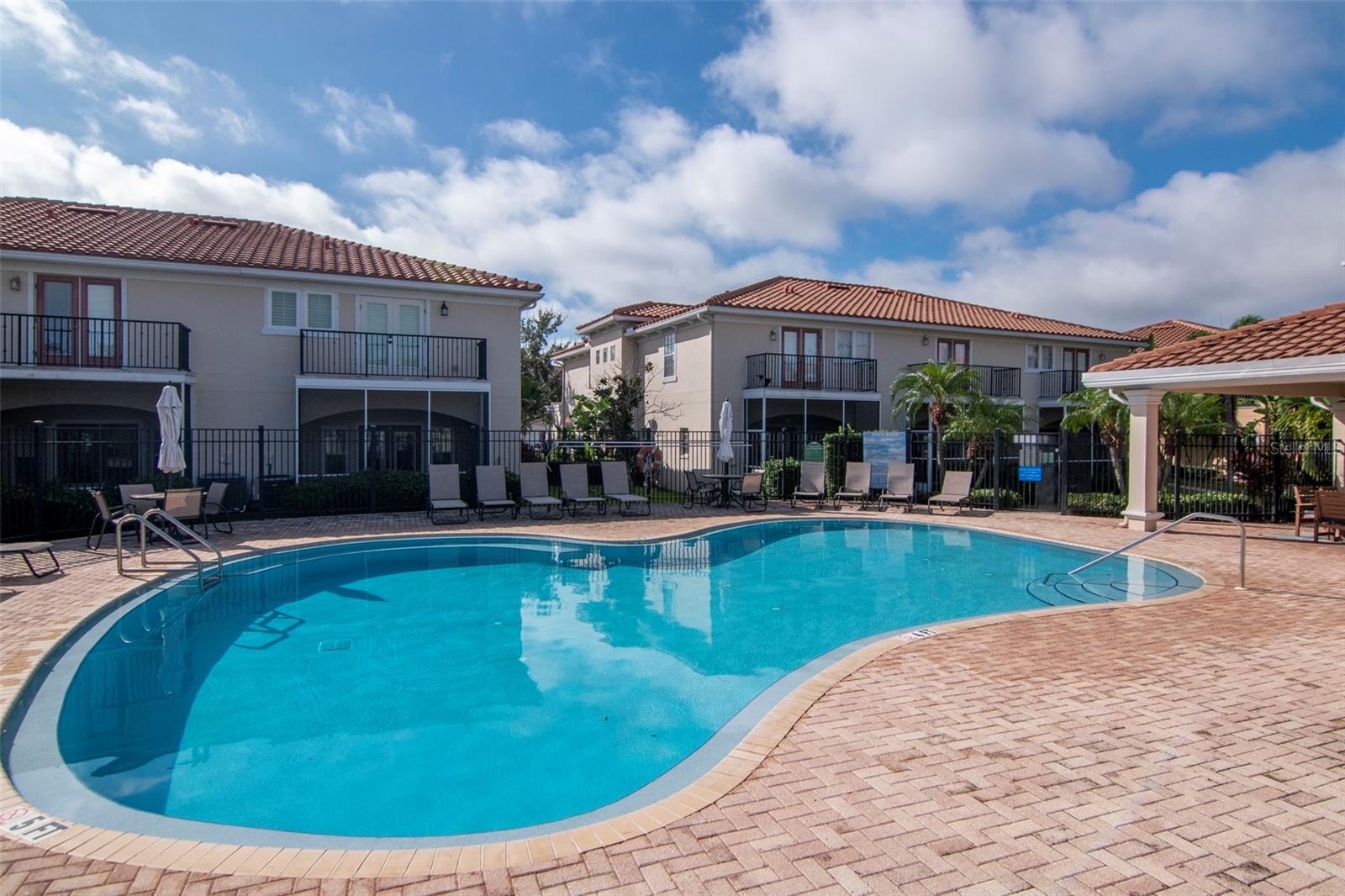 VILLAS OF CARILLON - Residential