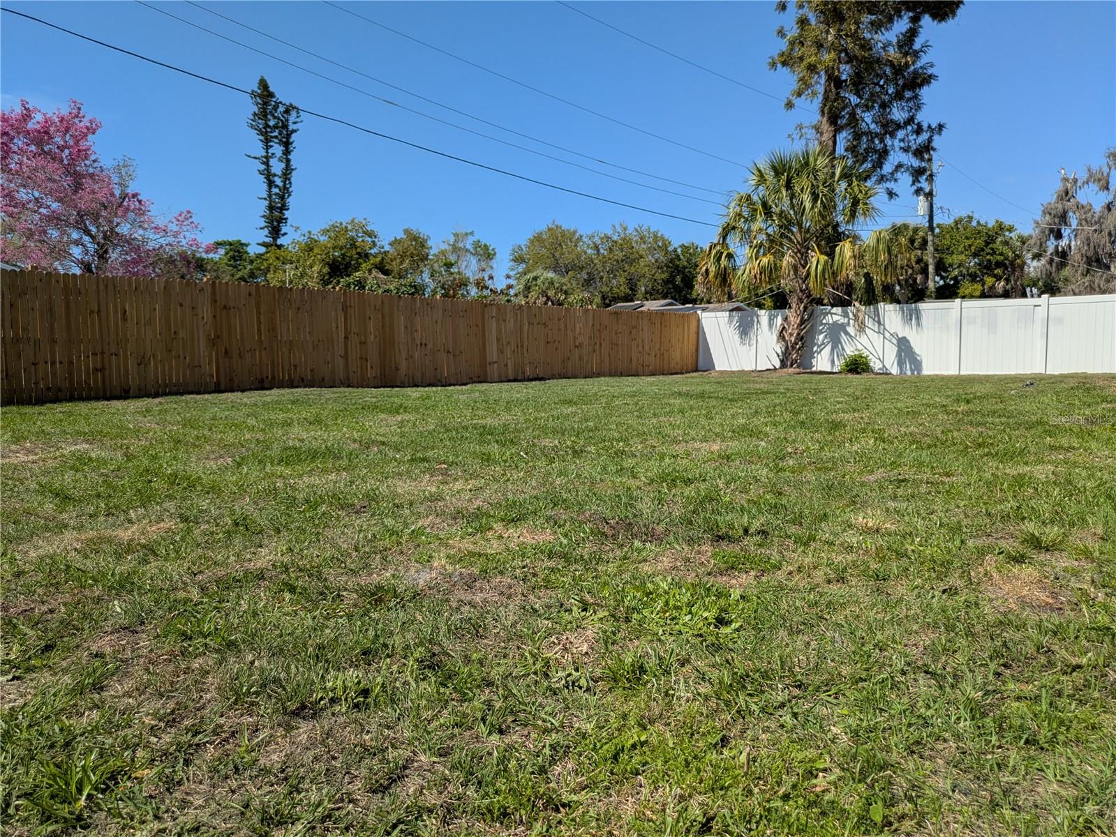 GATEWAY EAST - Residential